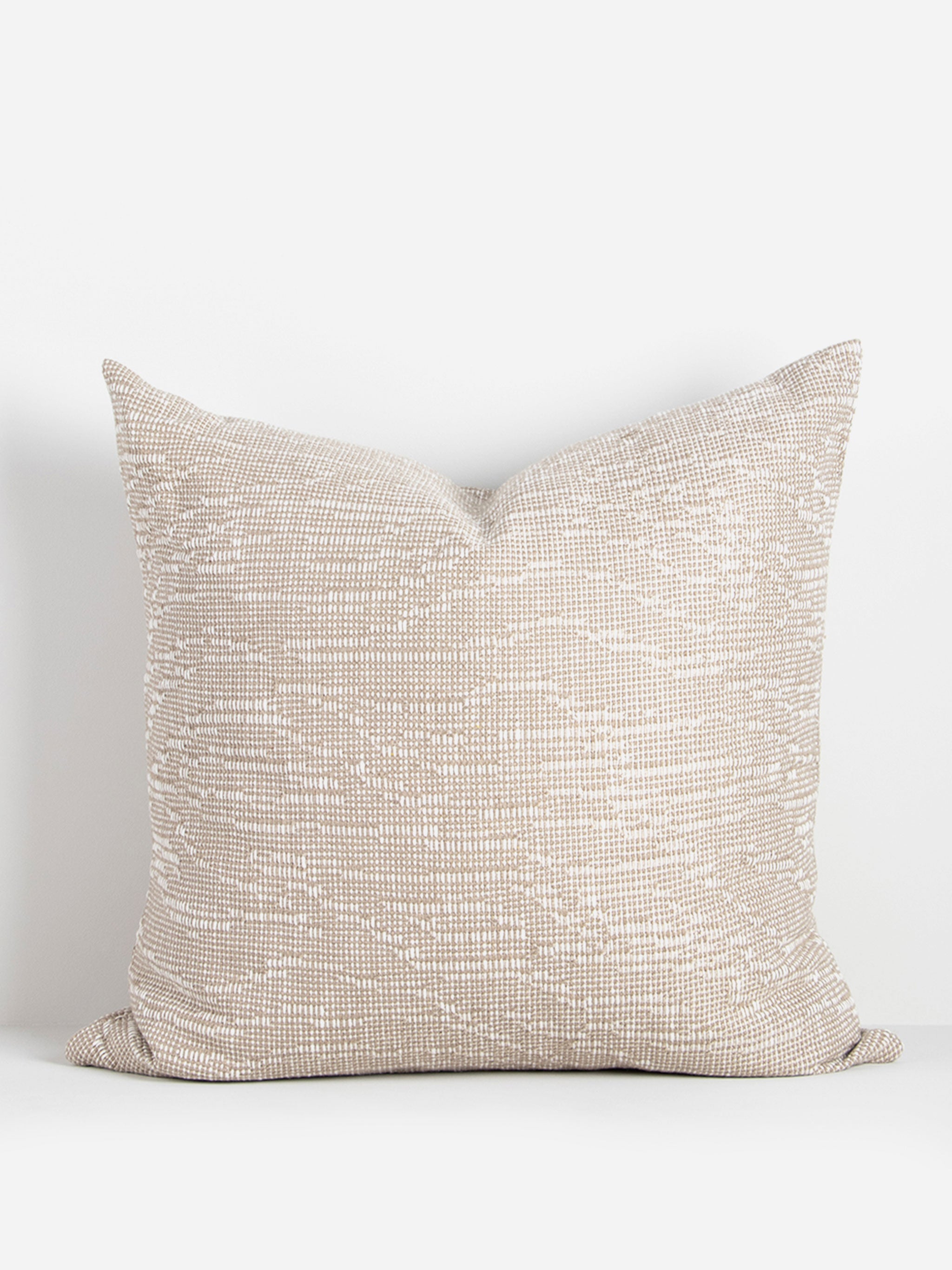 Alder Cushion