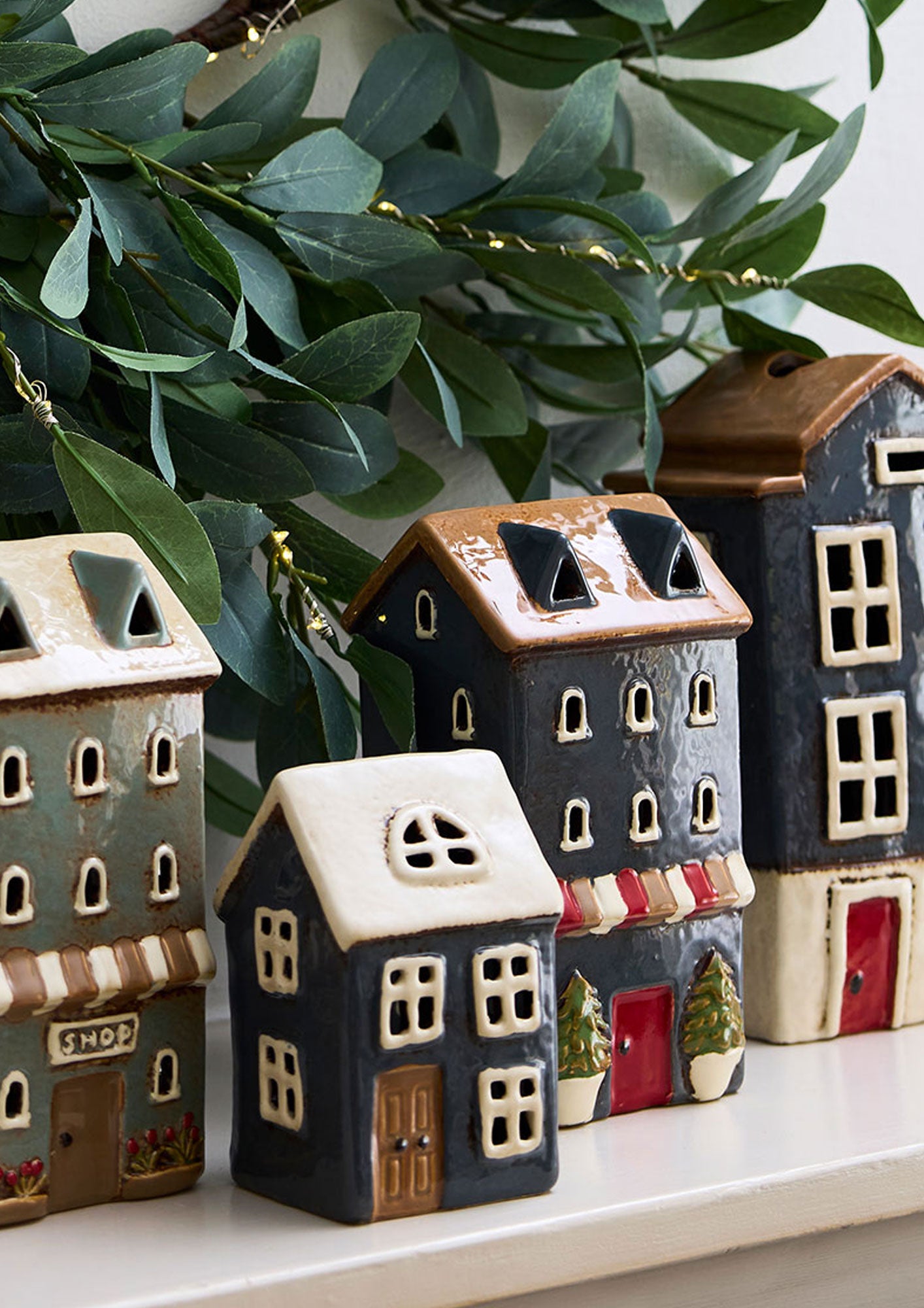 Alsace Navy Tea Light House