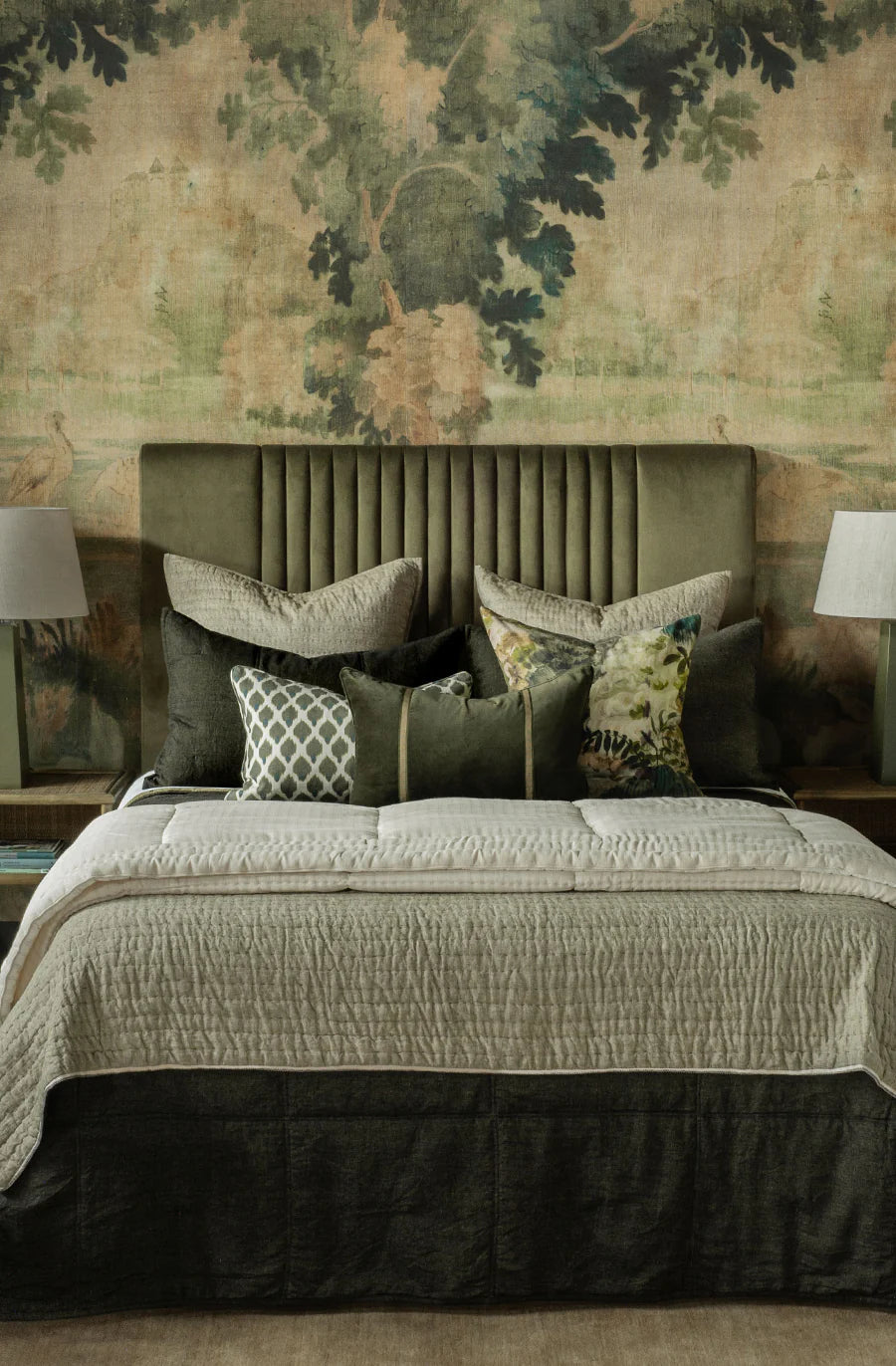 Appetto Midnight Moss Coverlet