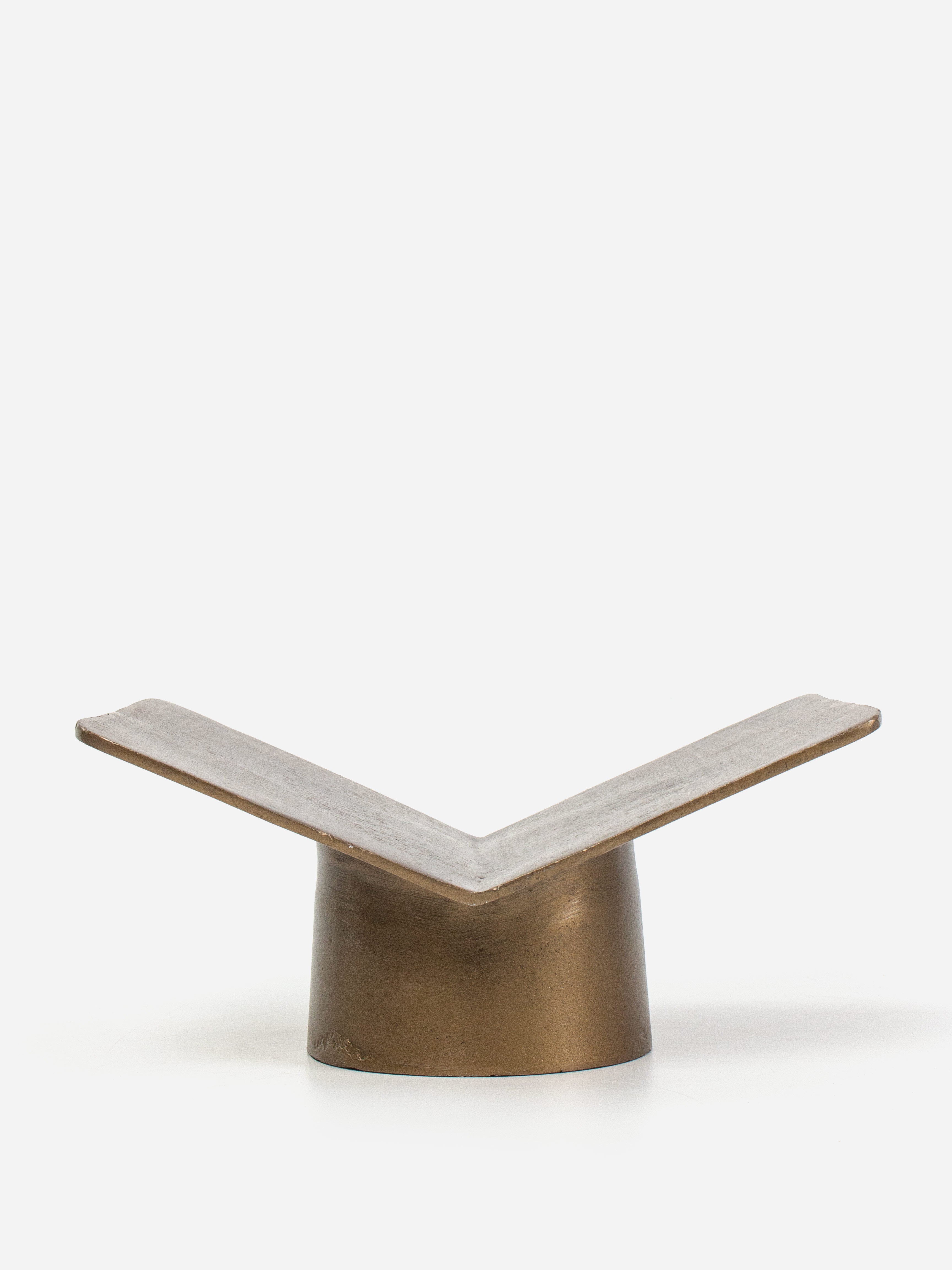Atlas Statement Bookstand