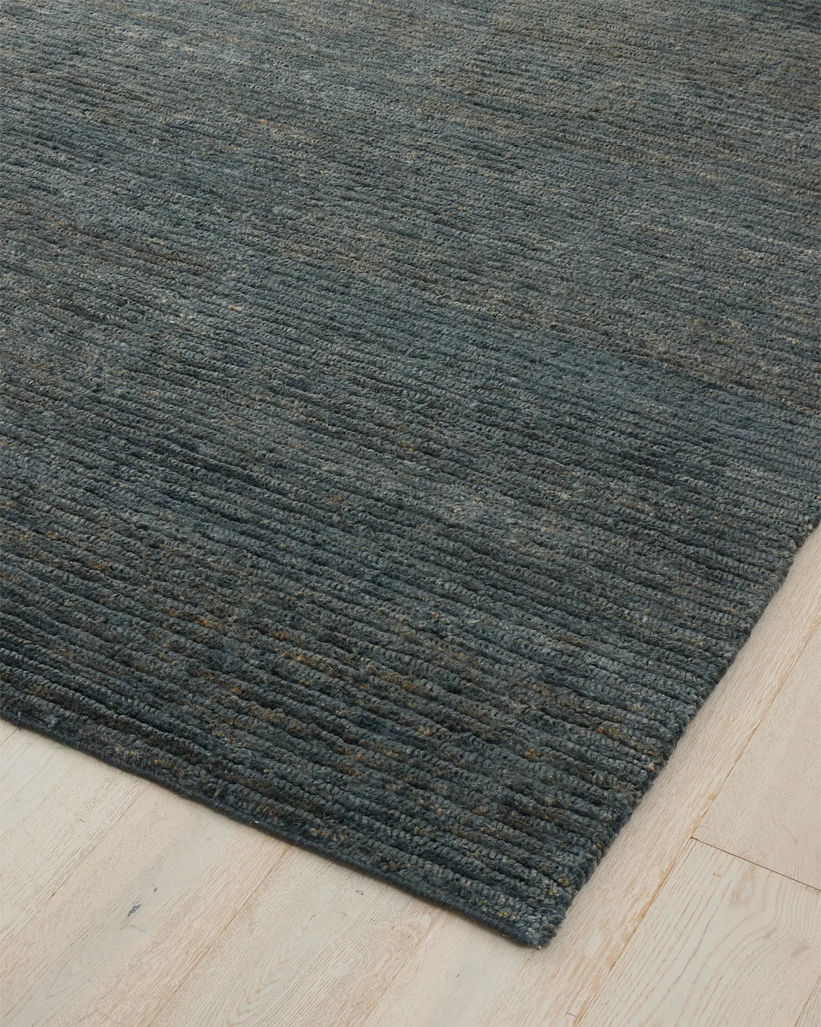 Bastian Rug