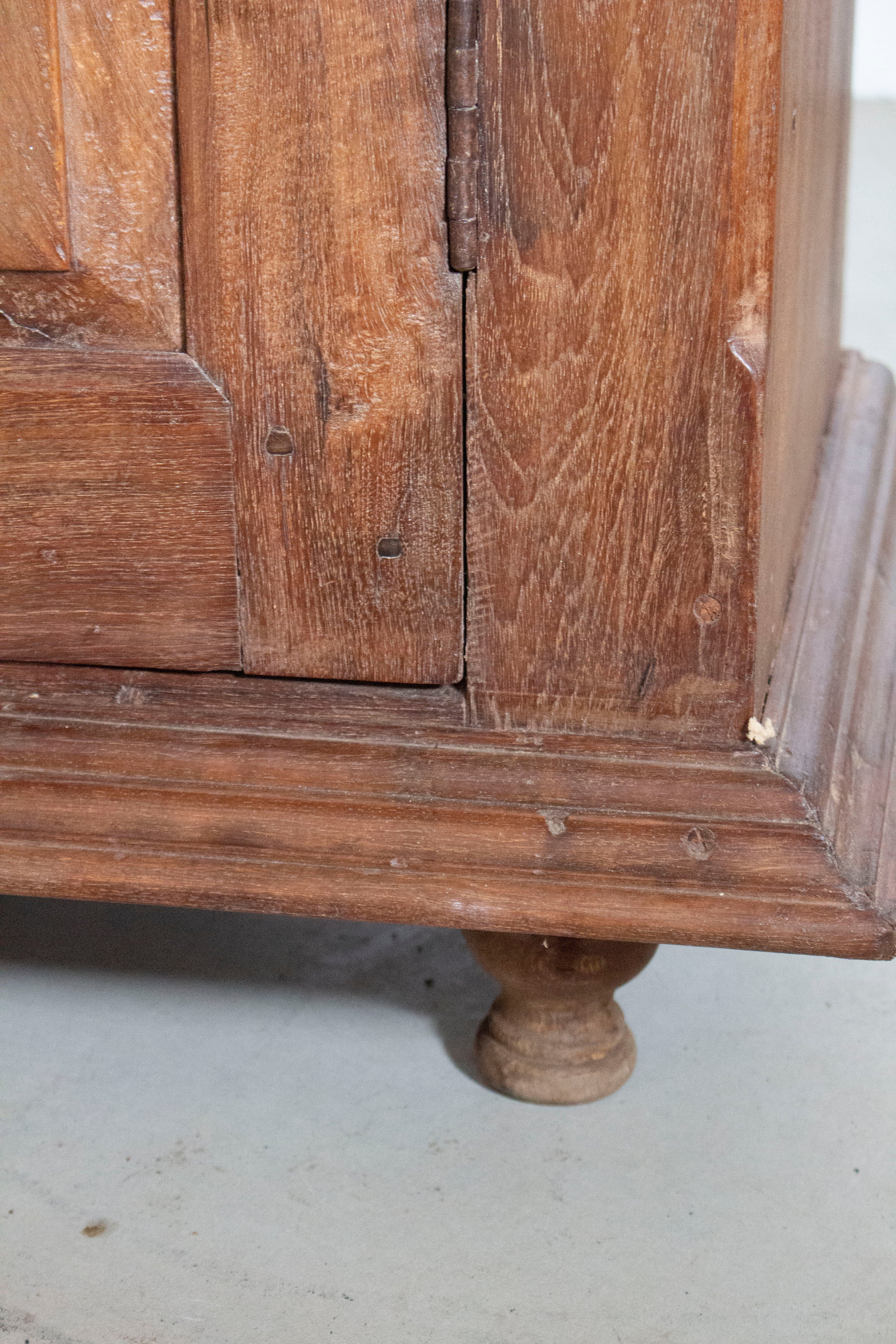 Bedford Vintage Cabinet