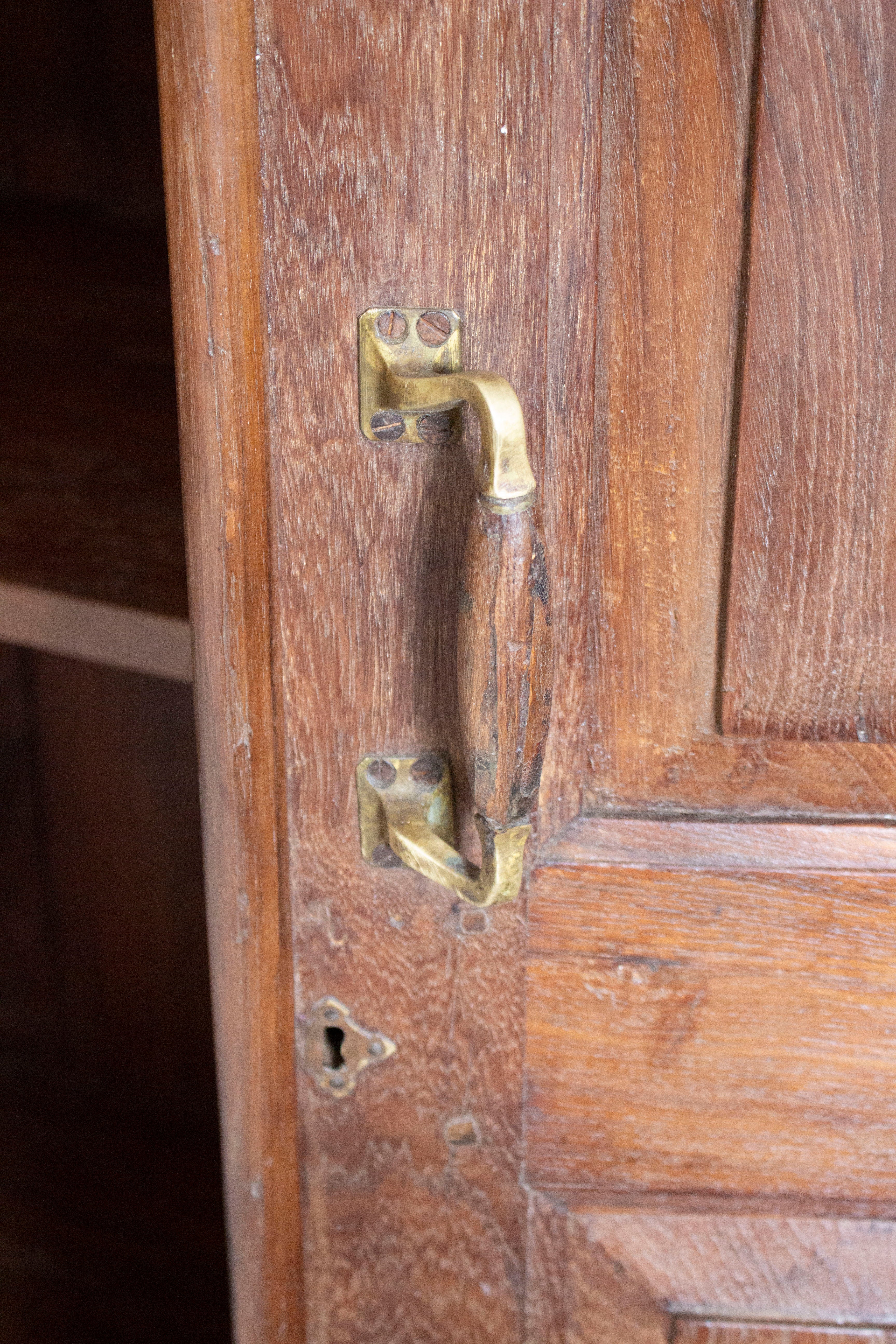 Bedford Vintage Cabinet