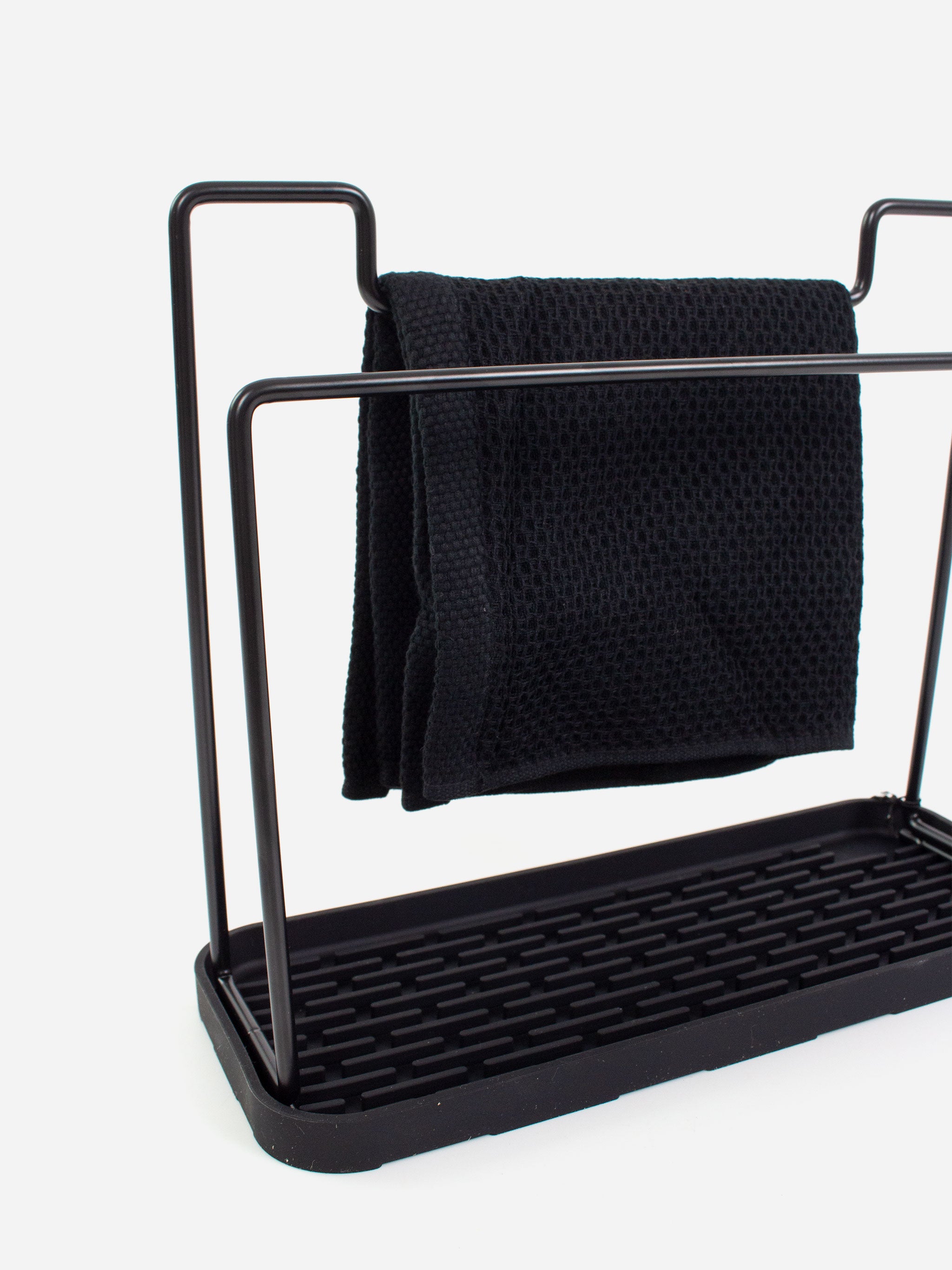 Black Sink Caddy with Cloth
