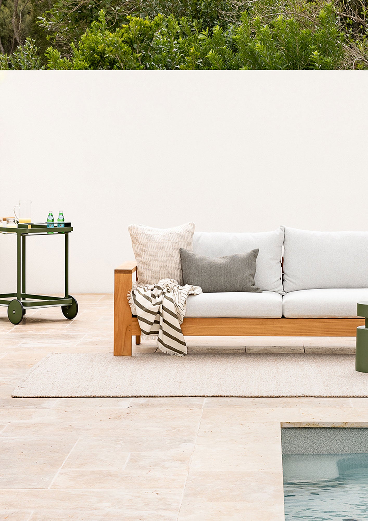 Burleigh In & Outdoor Floor Rug