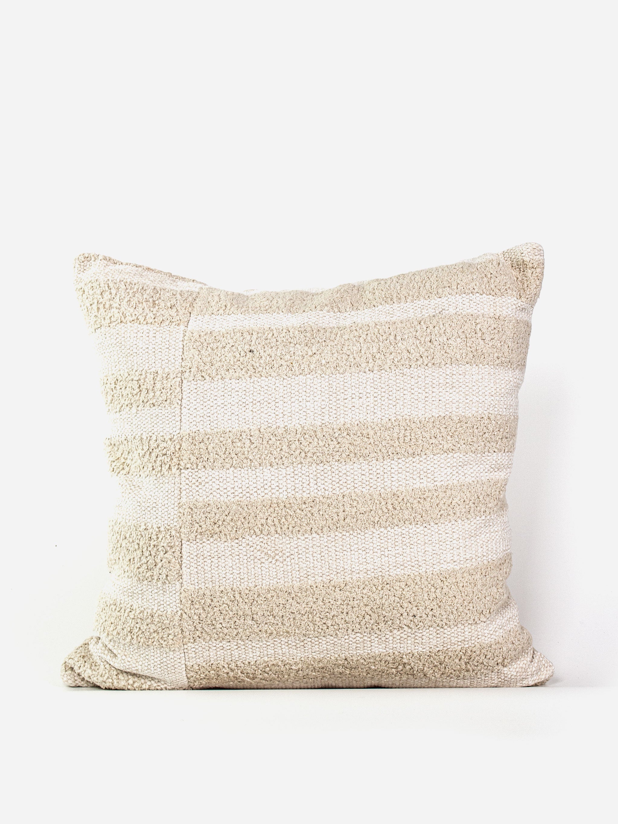 Carter Cushion