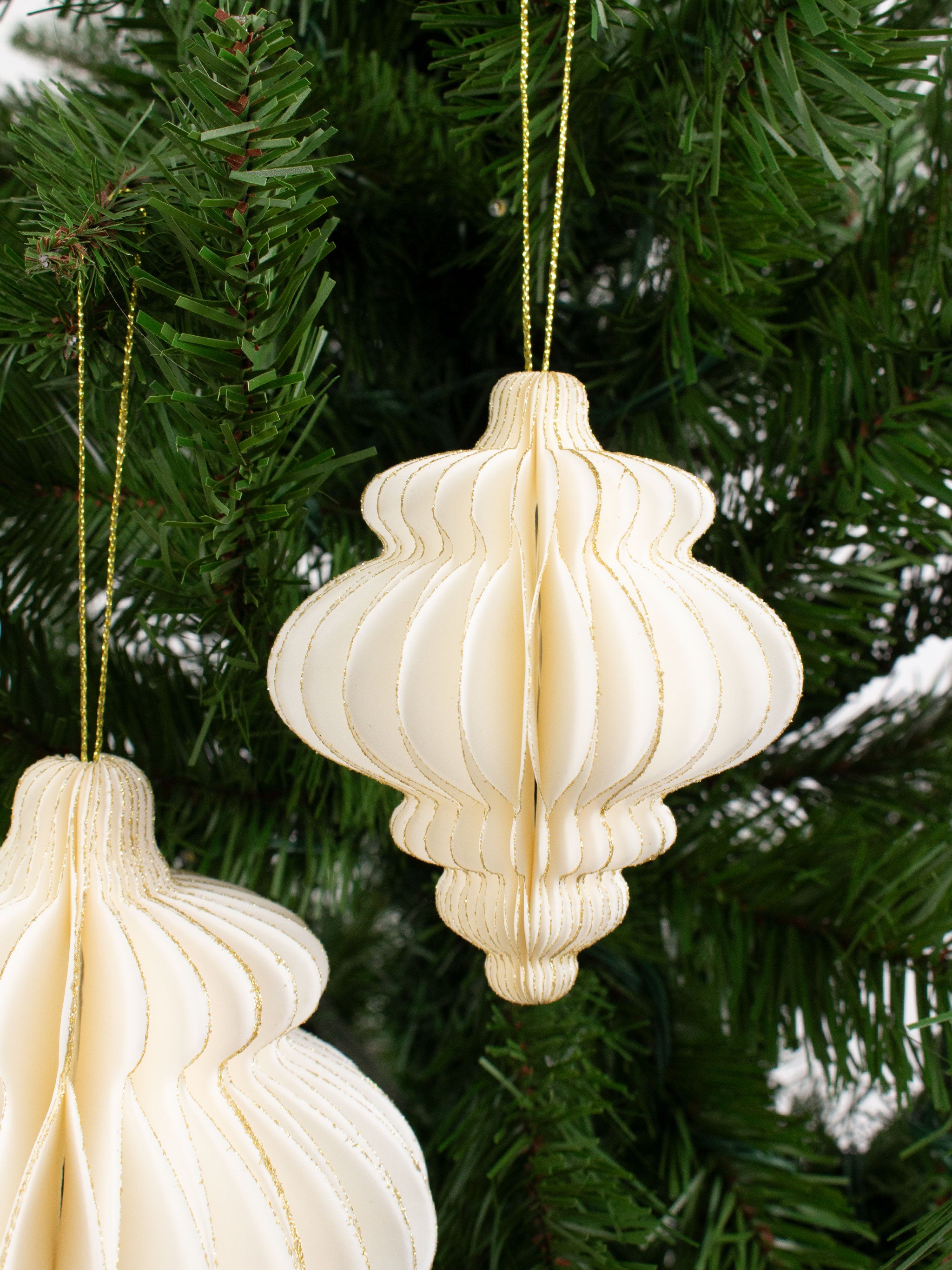 Claret 10cm Paper Finial