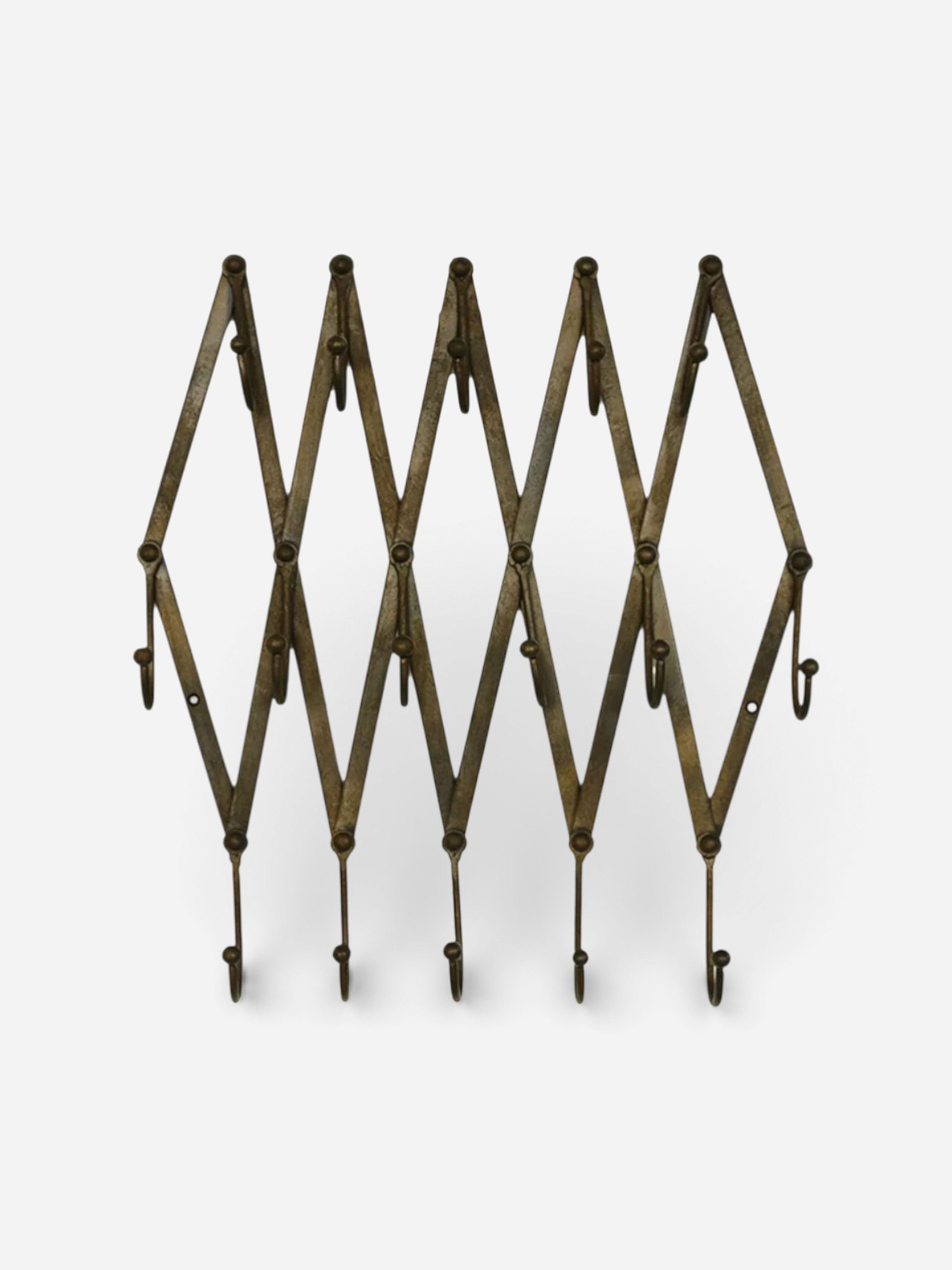 Concertina Iron Wall Hook