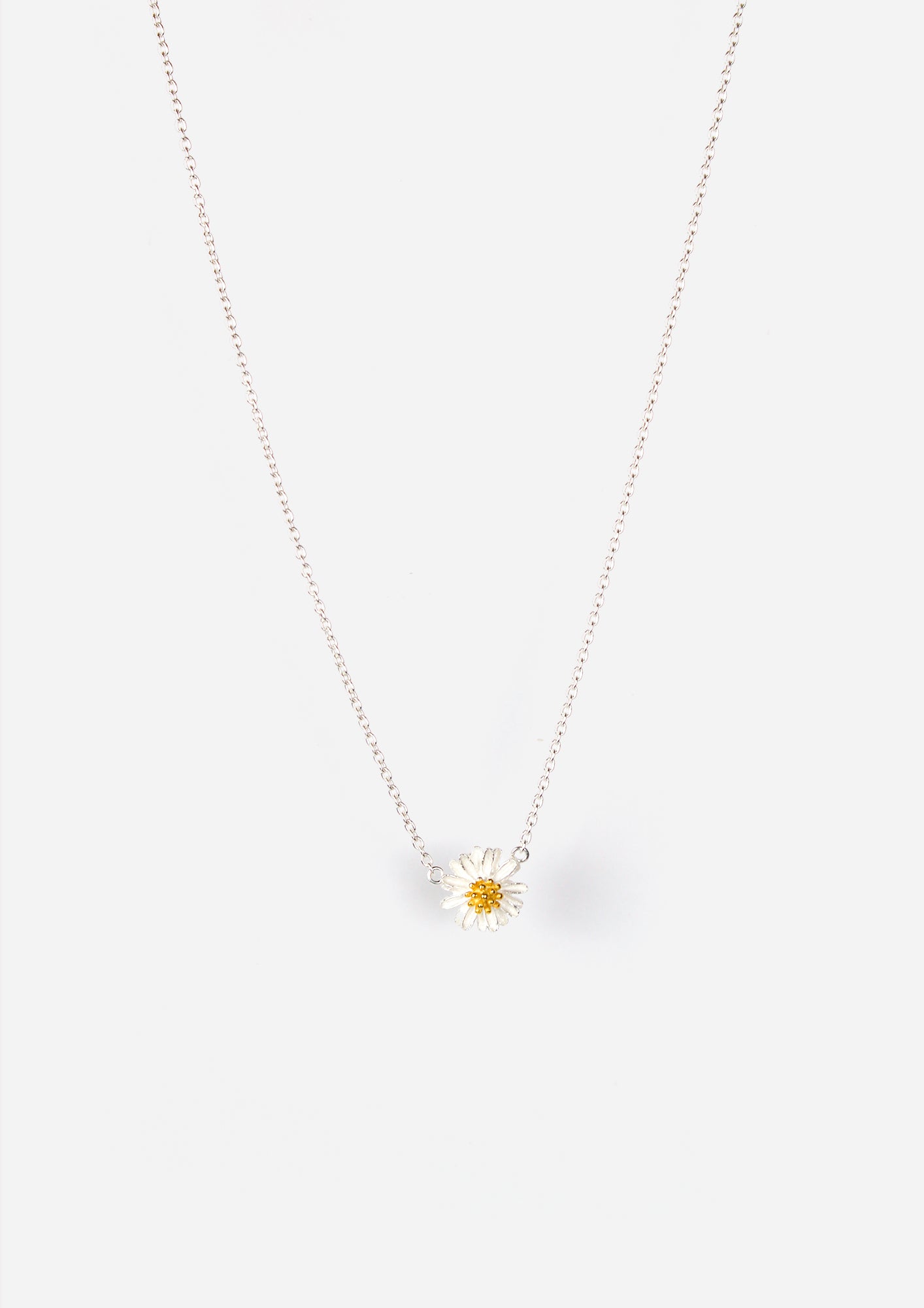 Daisy Gold Necklace