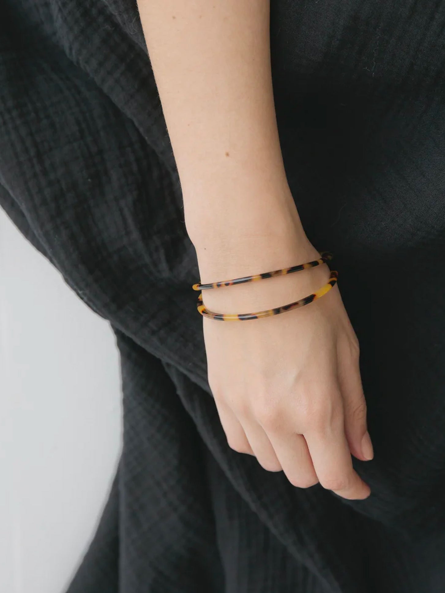 Dark Tort Bangle