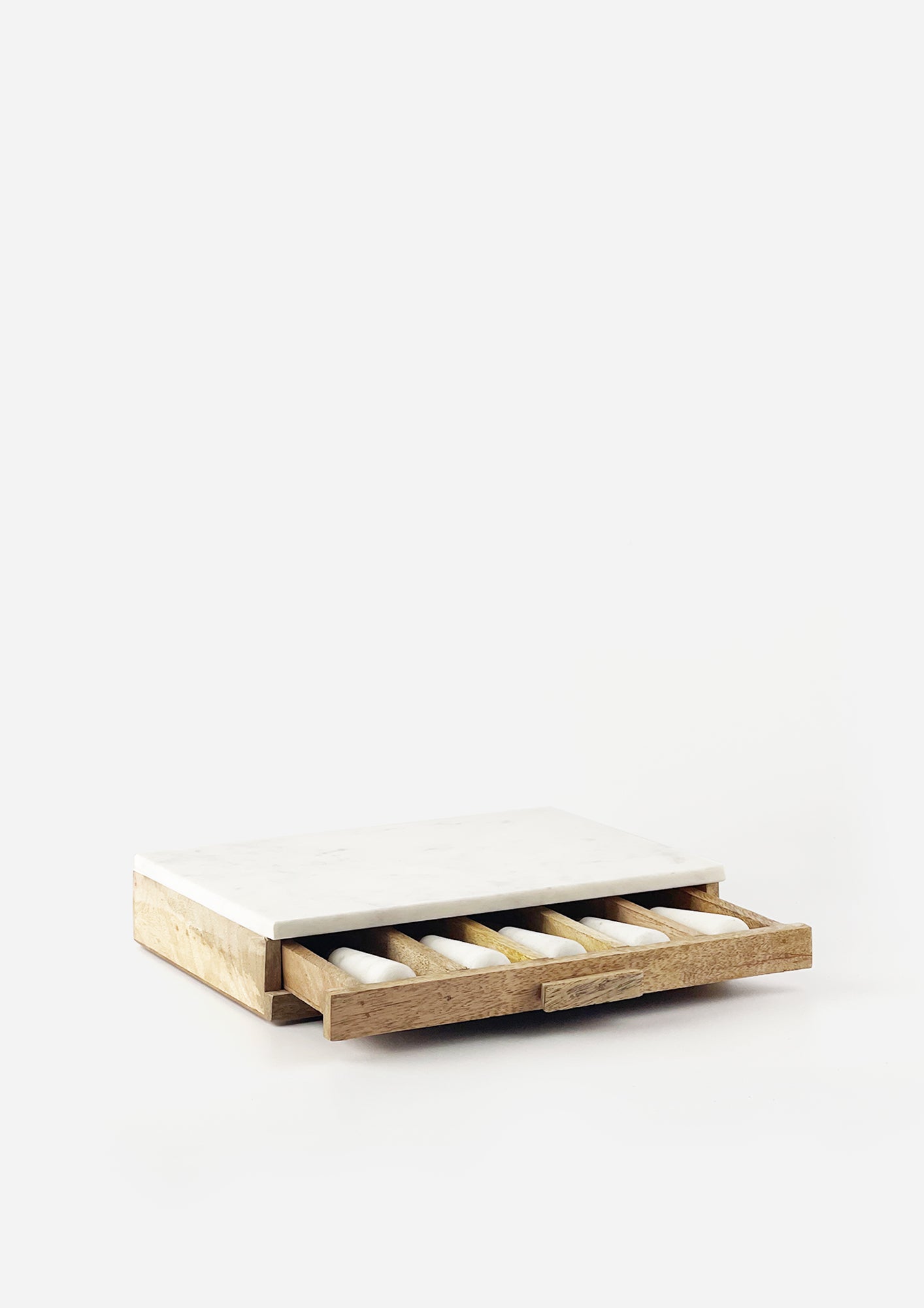 Eliot Cheese Knives & Board