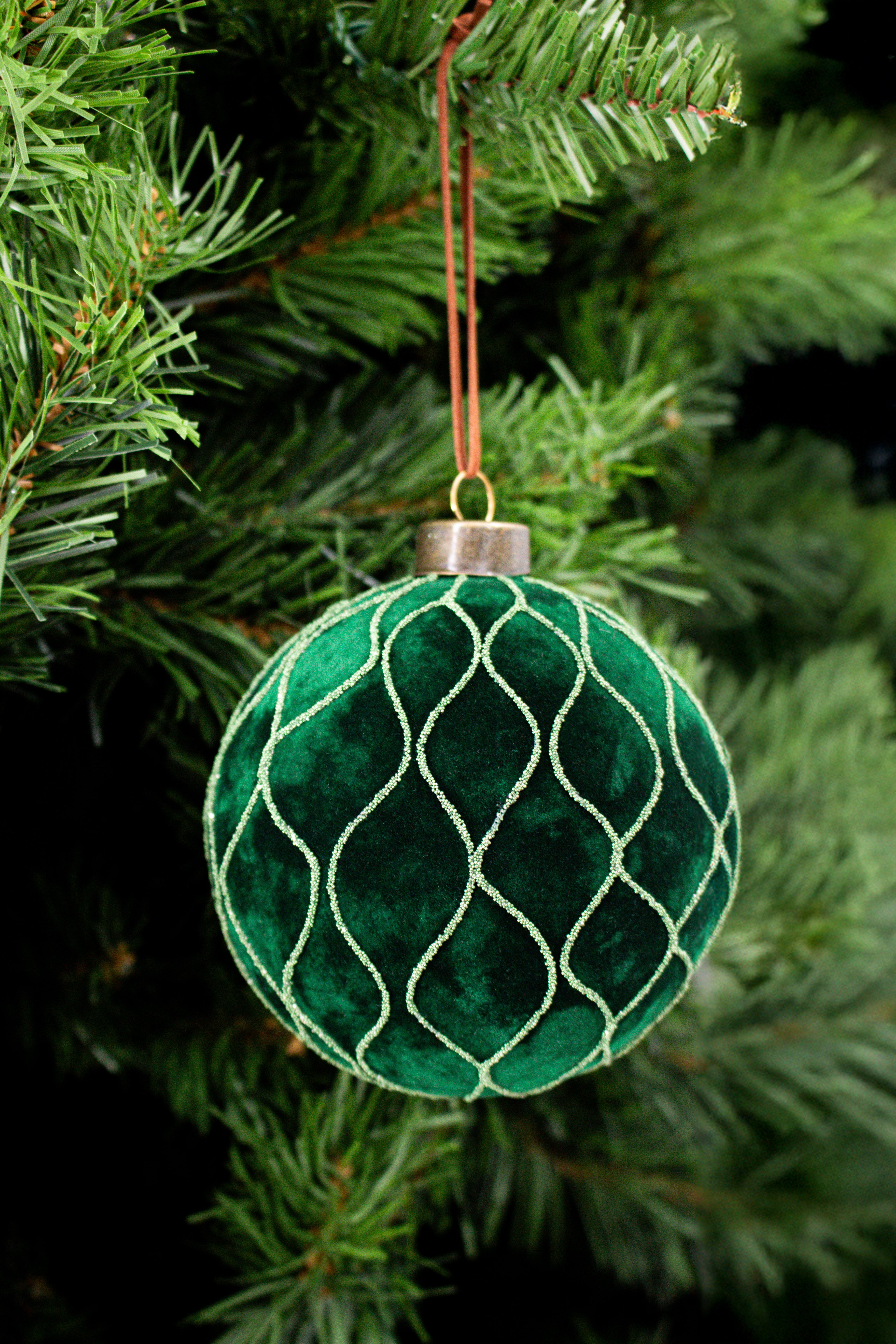 Emila Velvet Bauble