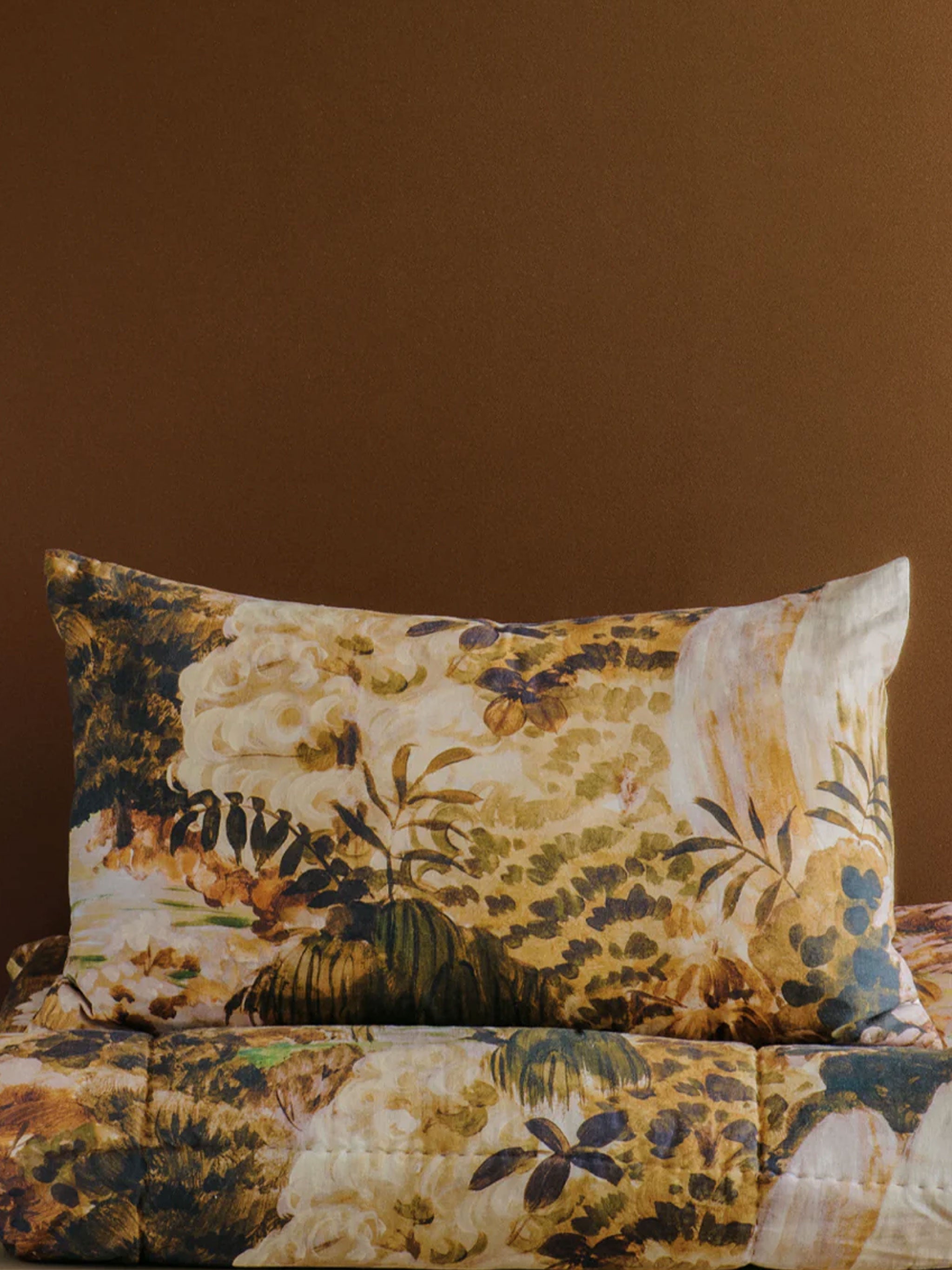 Floresta Lark Pillowcase Set