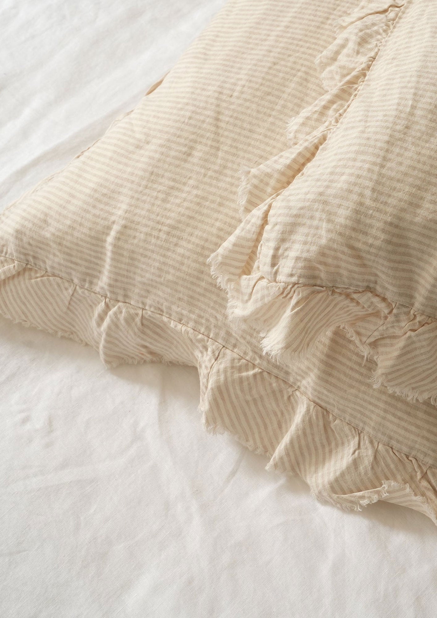 French Linen Ruffle Edge Pillowcase Pair