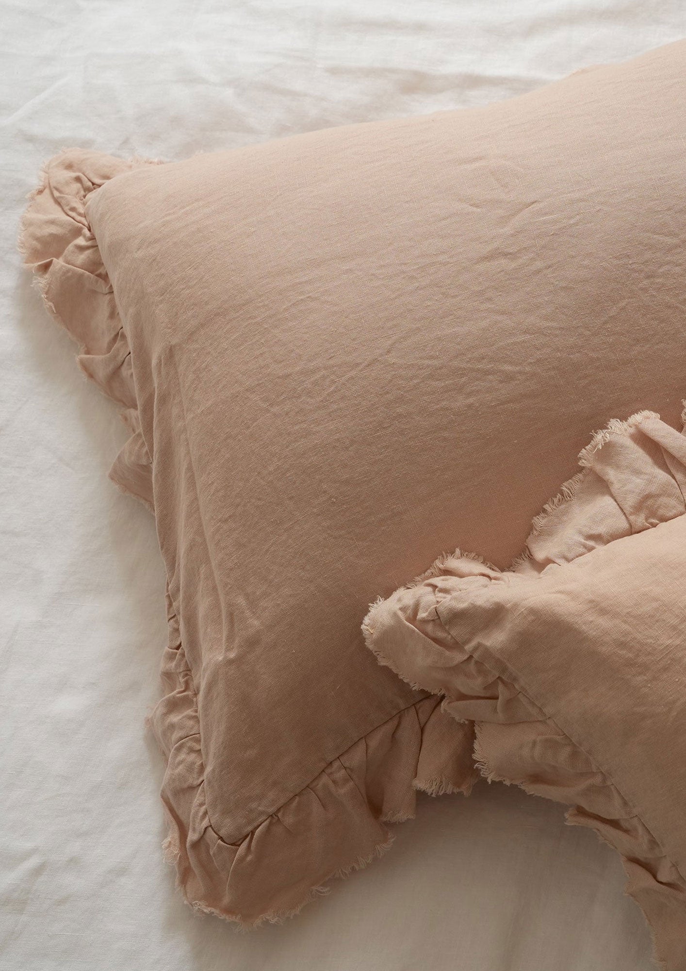 French Linen Ruffle Edge Pillowcase Pair