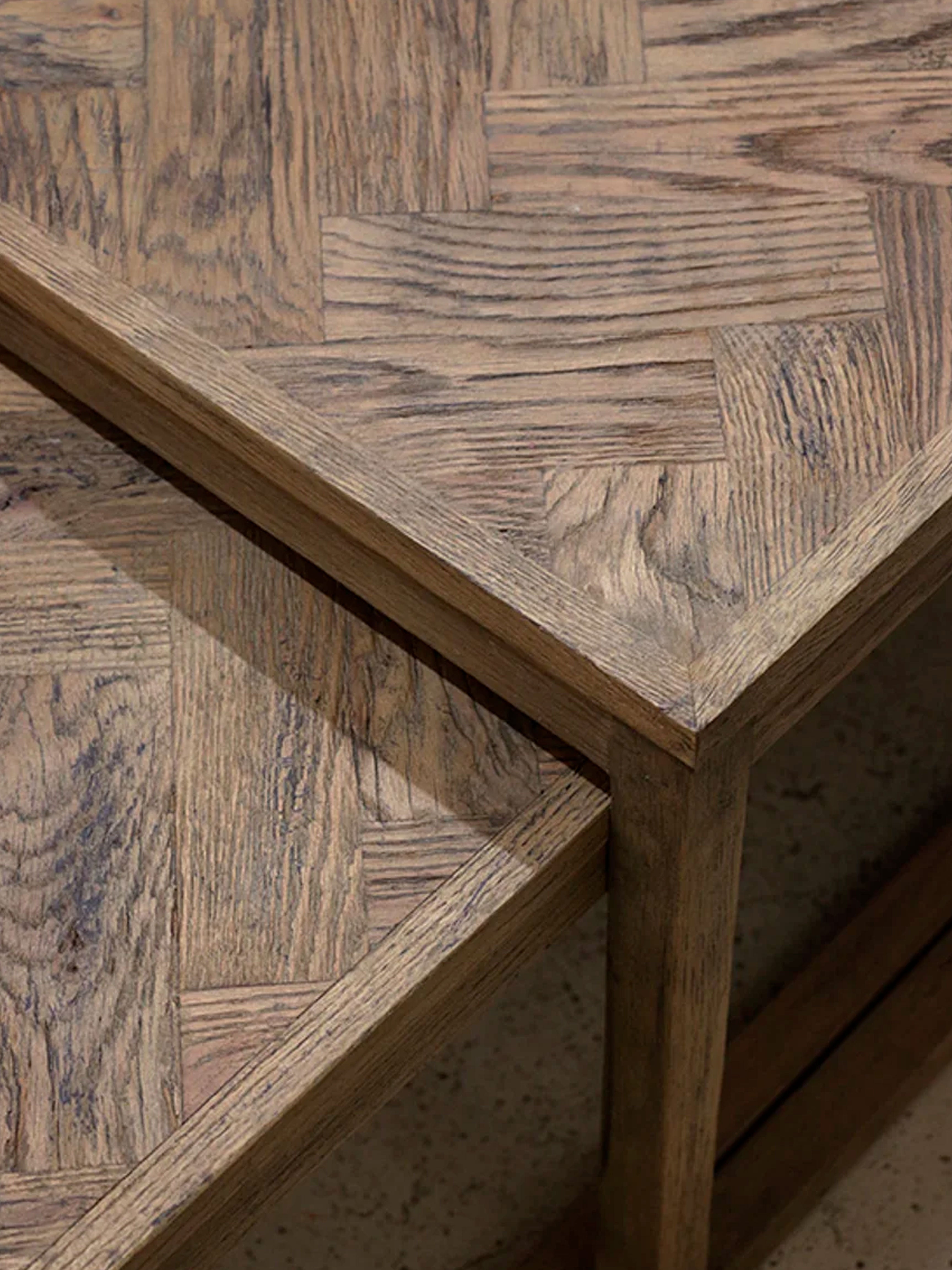 Harvest Oak Nesting Bench