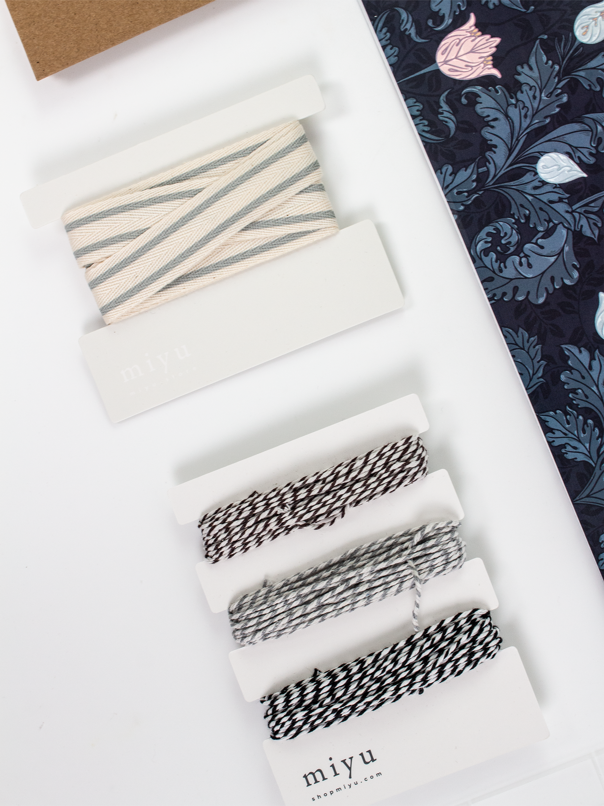 Heritage Gift Wrapping Kit