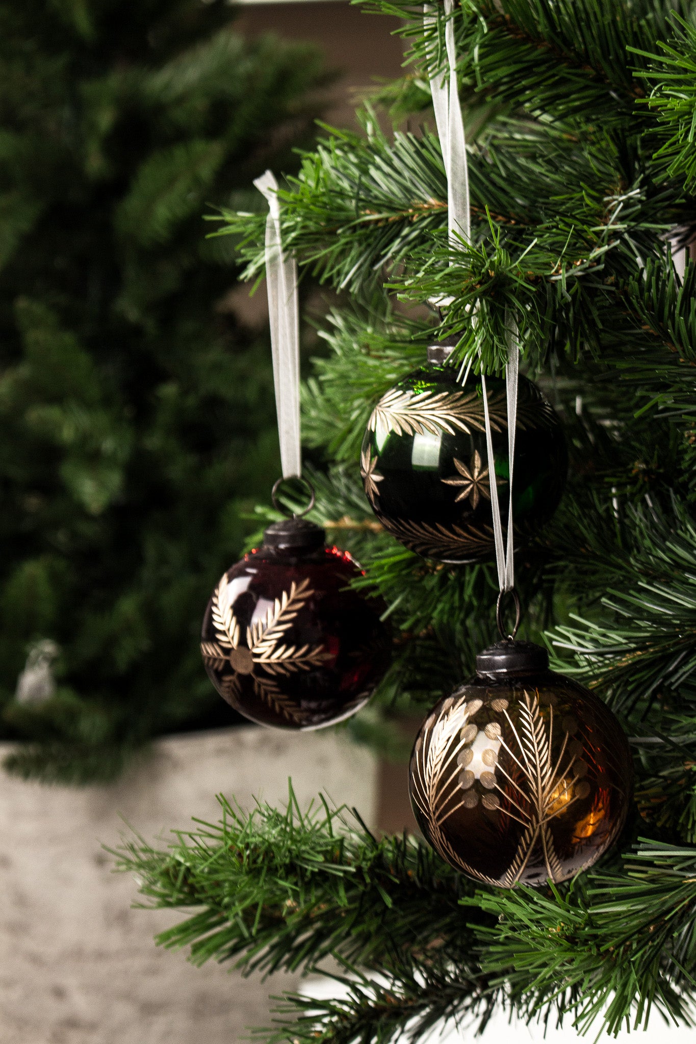 Amina Red Hanging Glass Ball