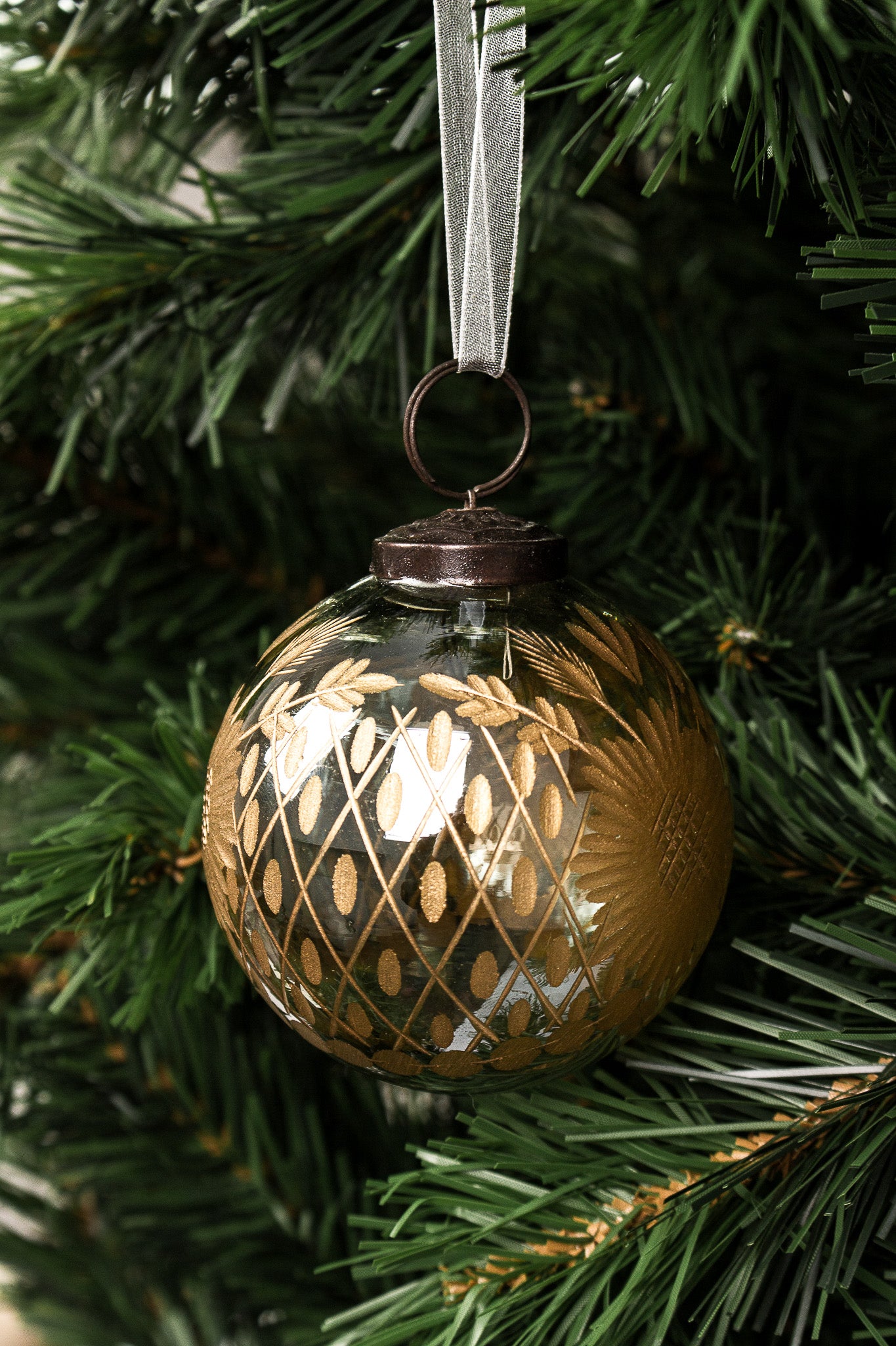 Amina Gold Lustre Hanging Glass Bauble