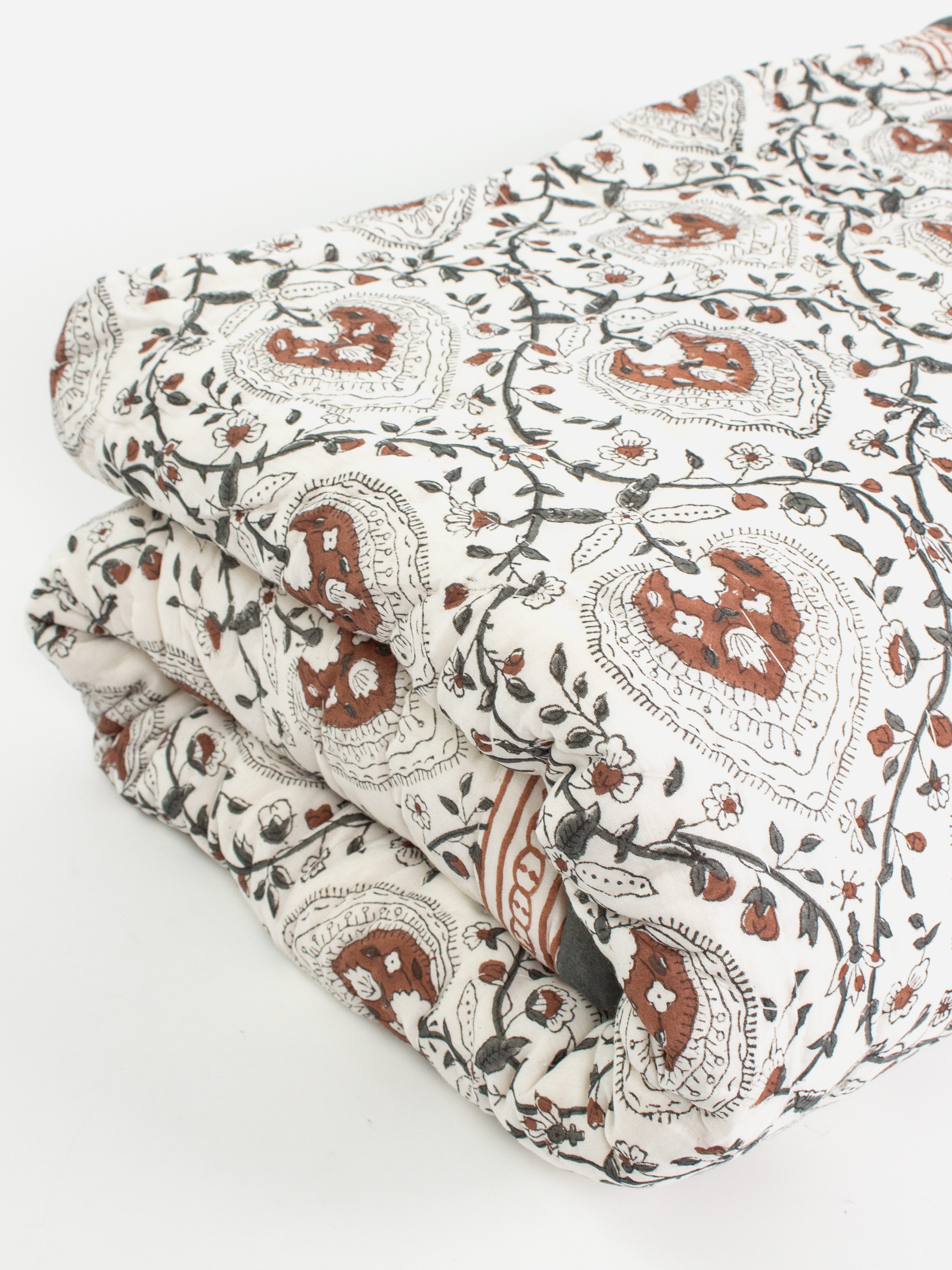 Jaal Leaf Quilt