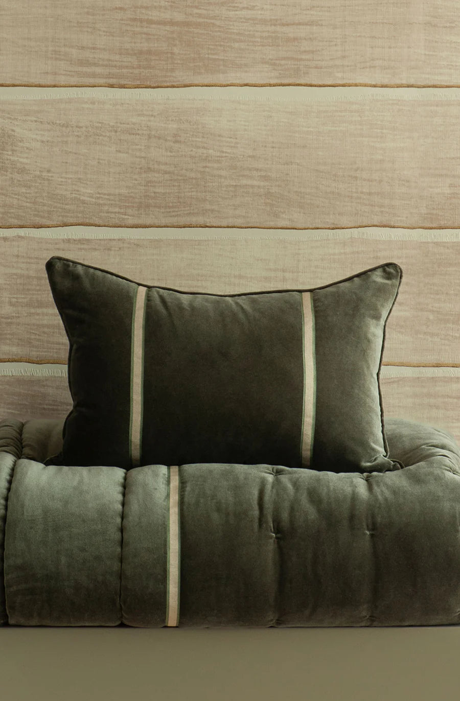 Luchesi Olive Comforter