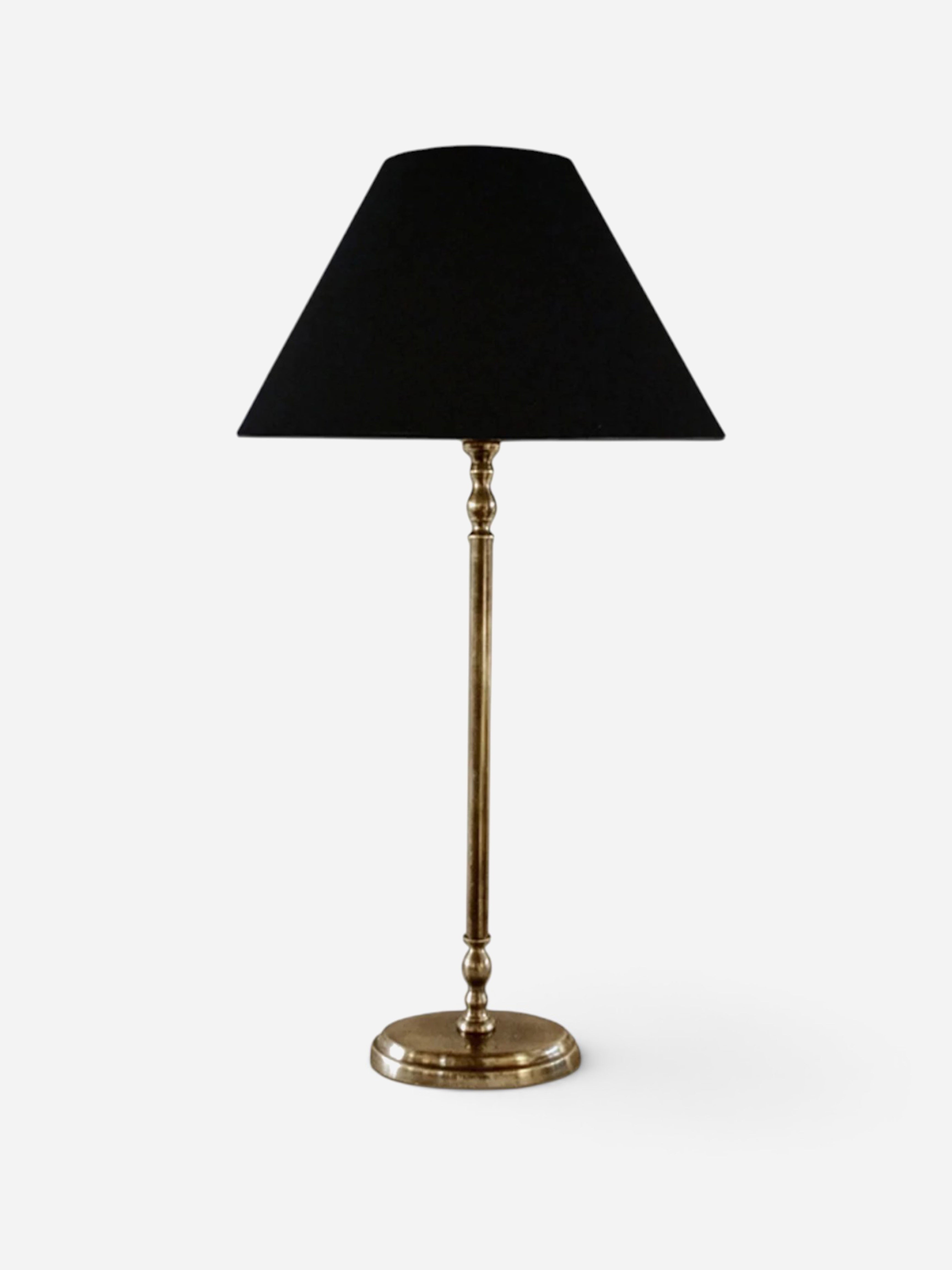 Lyon Oval Black Lamp