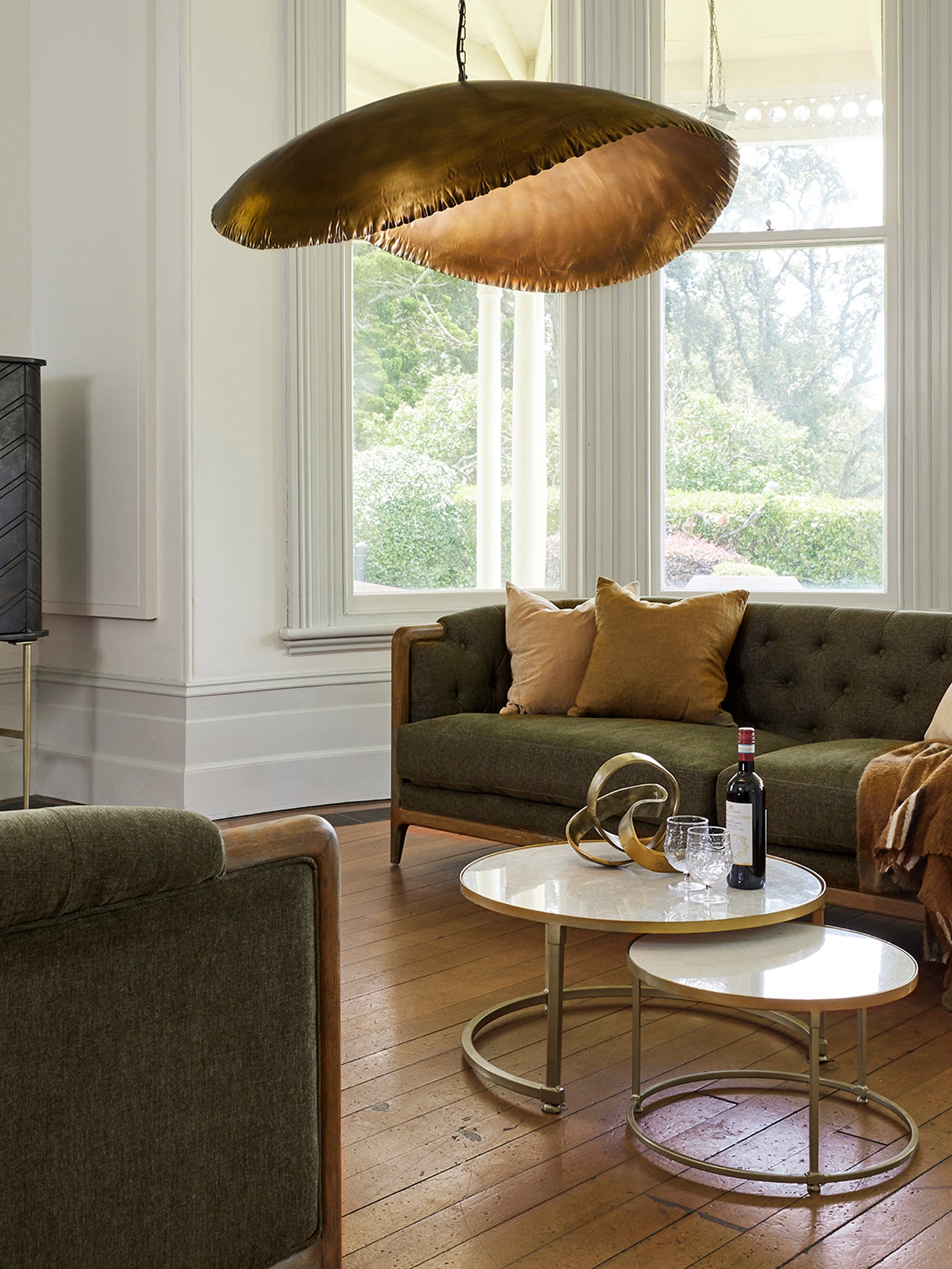 Masaomi Crimped Edge Pendent