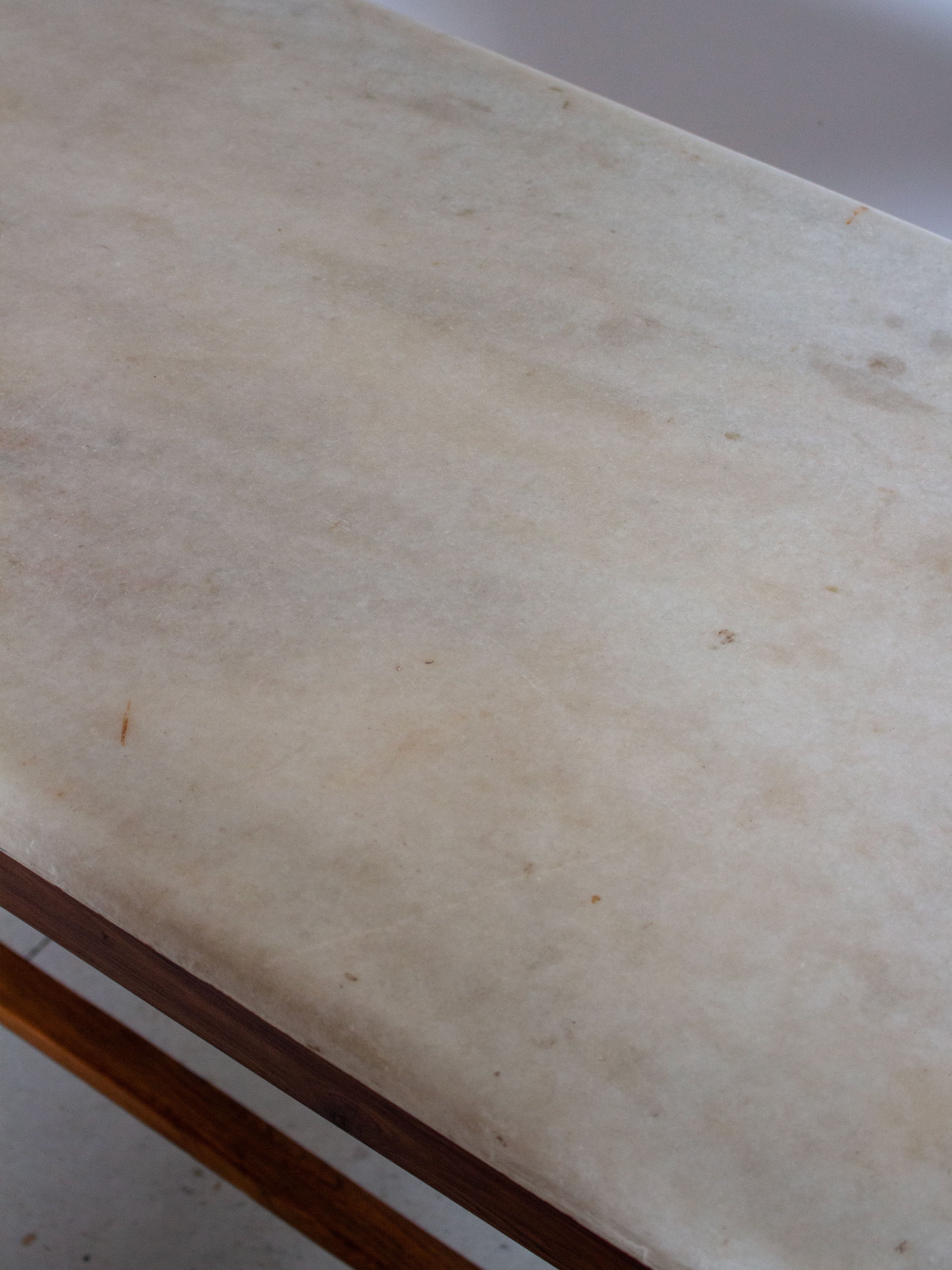 Mirabelle Vintage Marble Kitchen Island