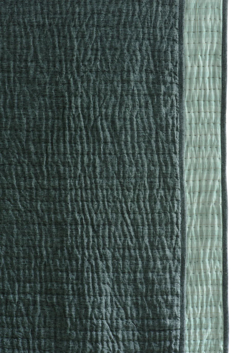Misaka Mallard Bedspread