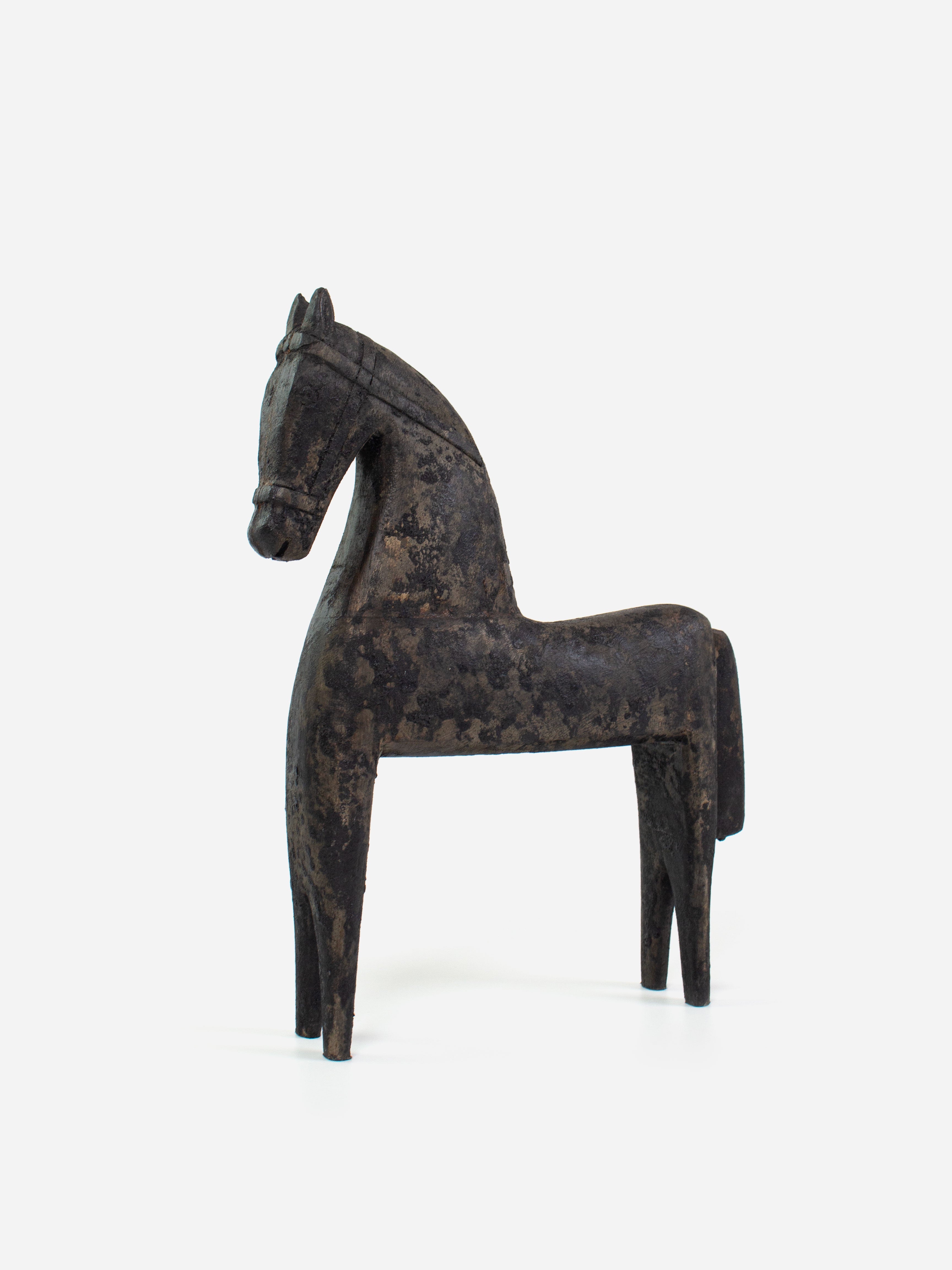 Mottled Horse Decor