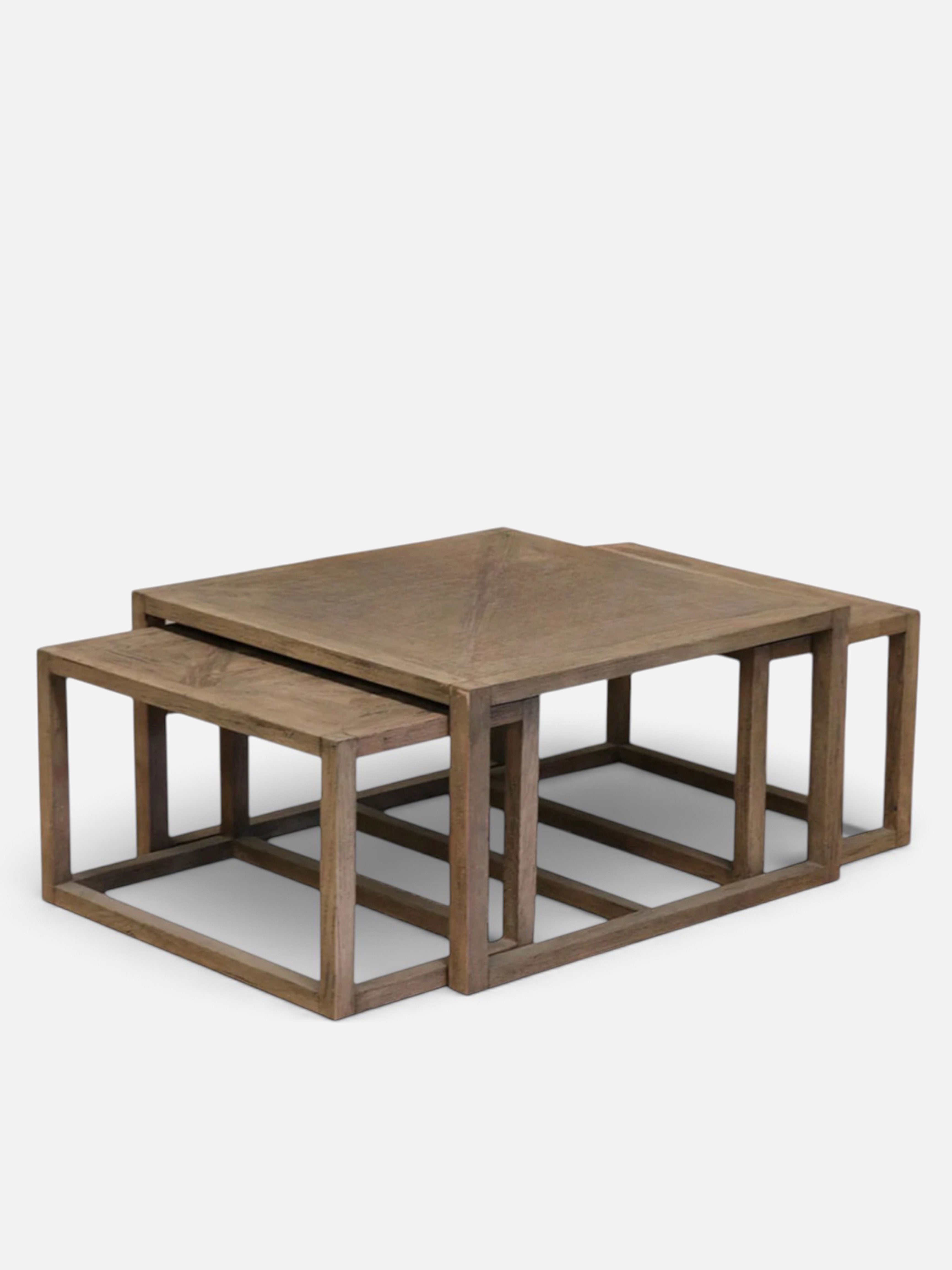 Omaha Oak Nesting Coffee Table Set