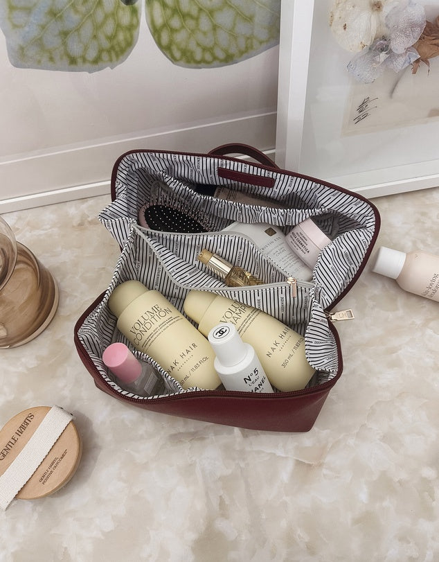 Orion Ellis Cosmetic Bag Set