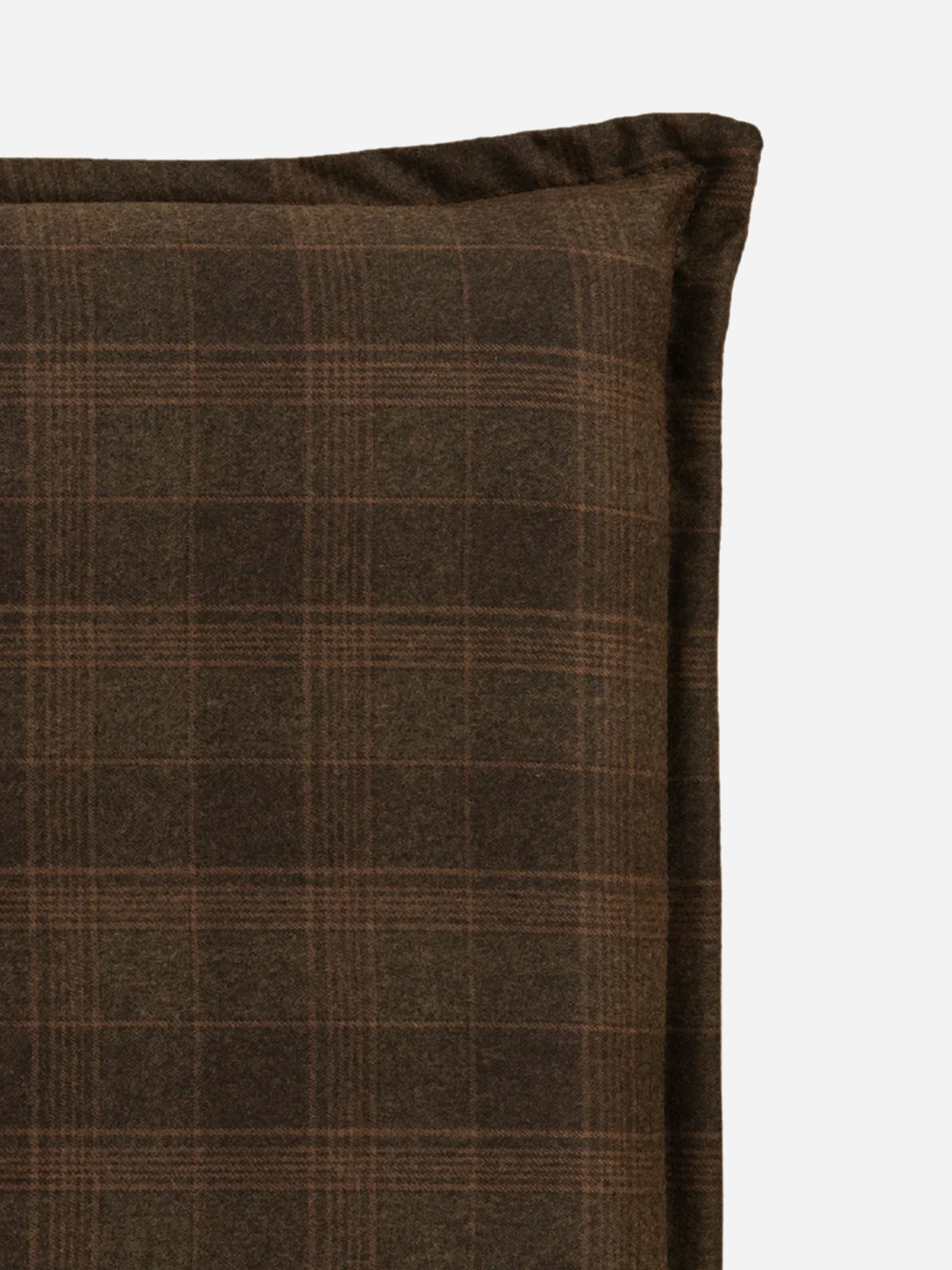 Orlare Cinderwood Plaid Headboard