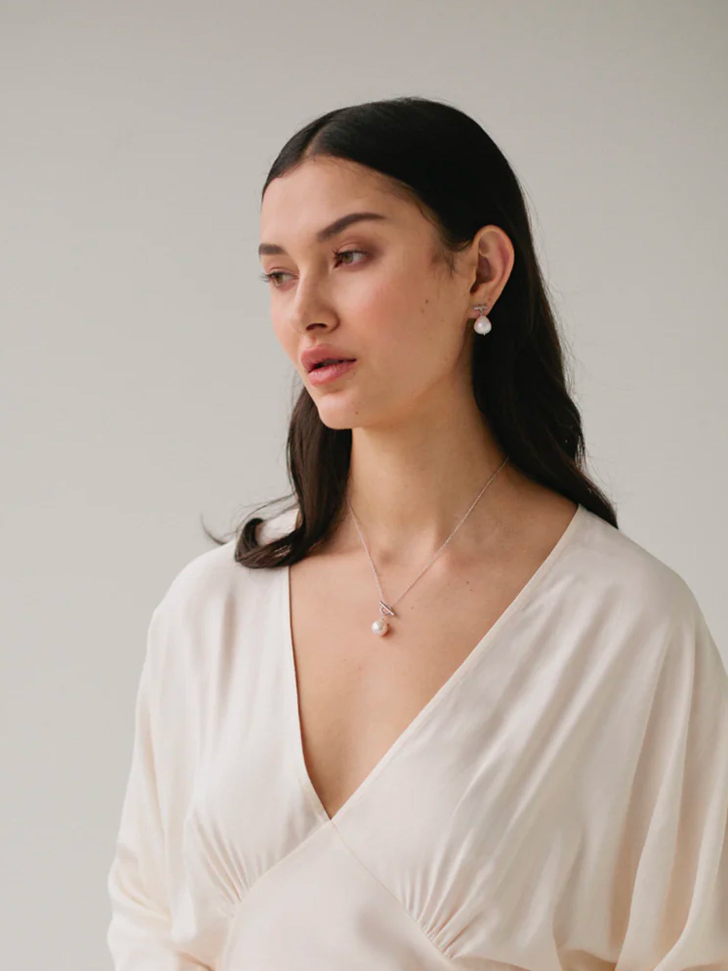 Pearl Thread Necklace