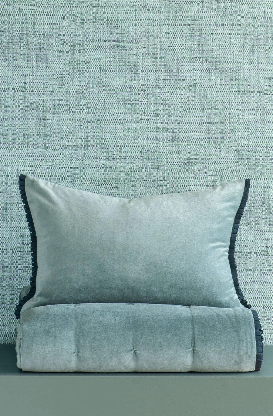Plissado Duck Egg Comforter