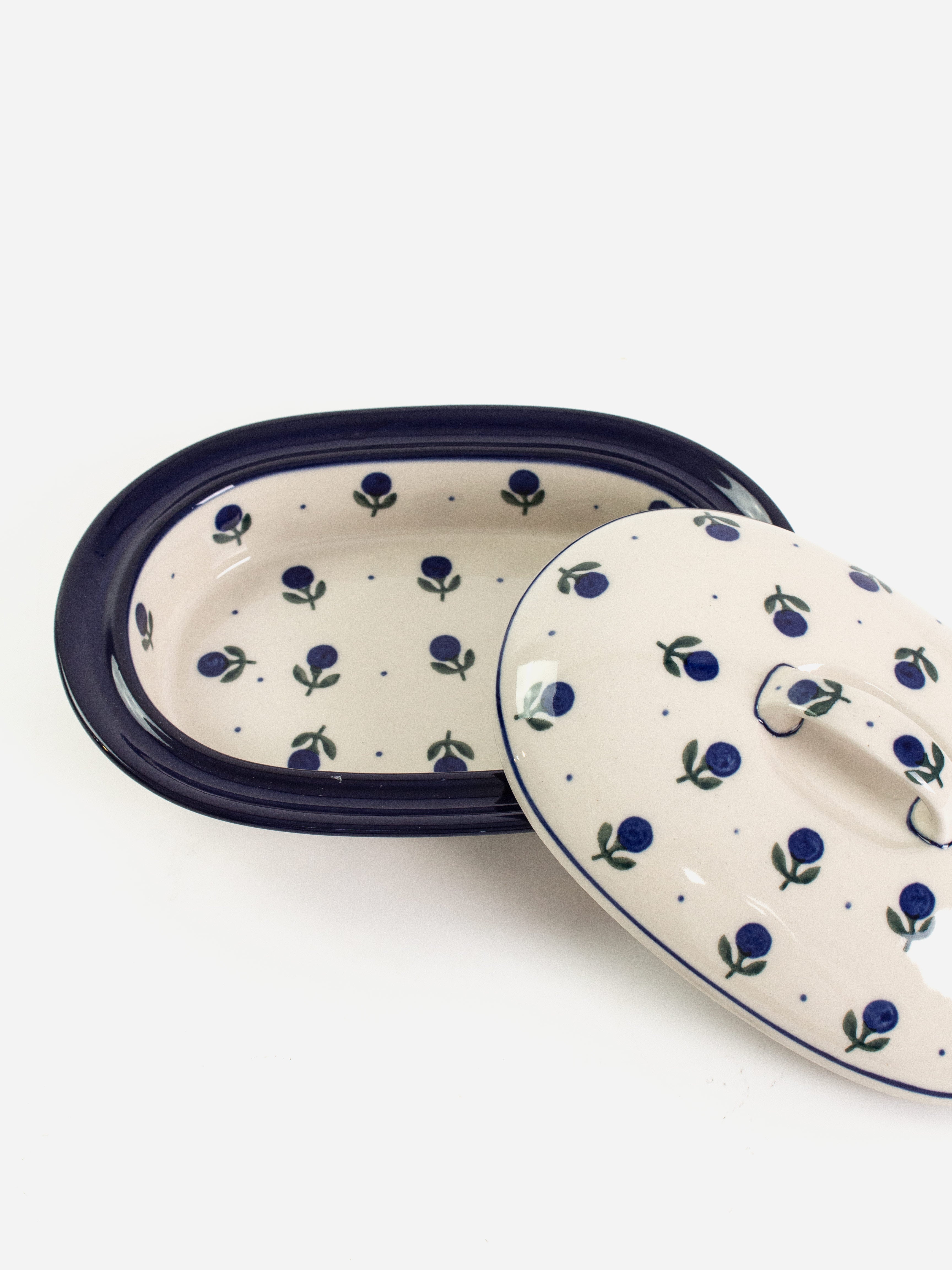 Polishware Small Oval Lidded Baker