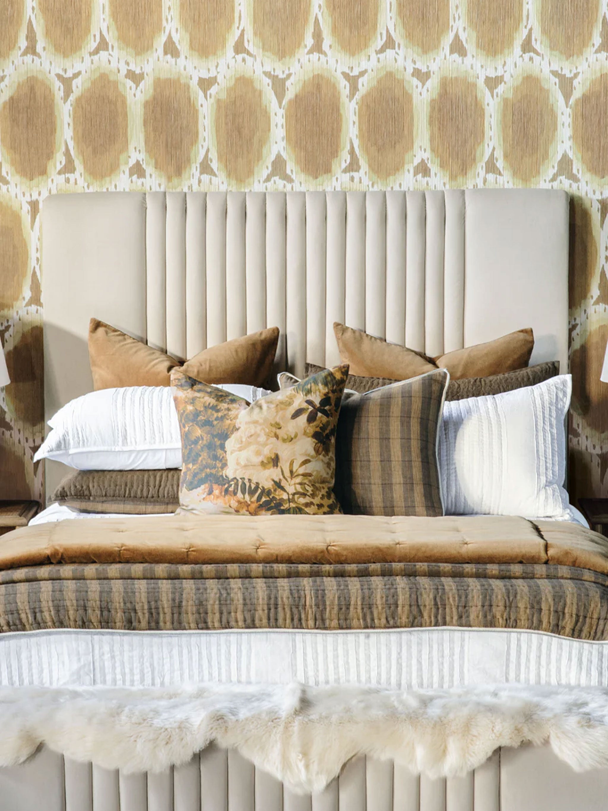 Puritsu White Bedspread