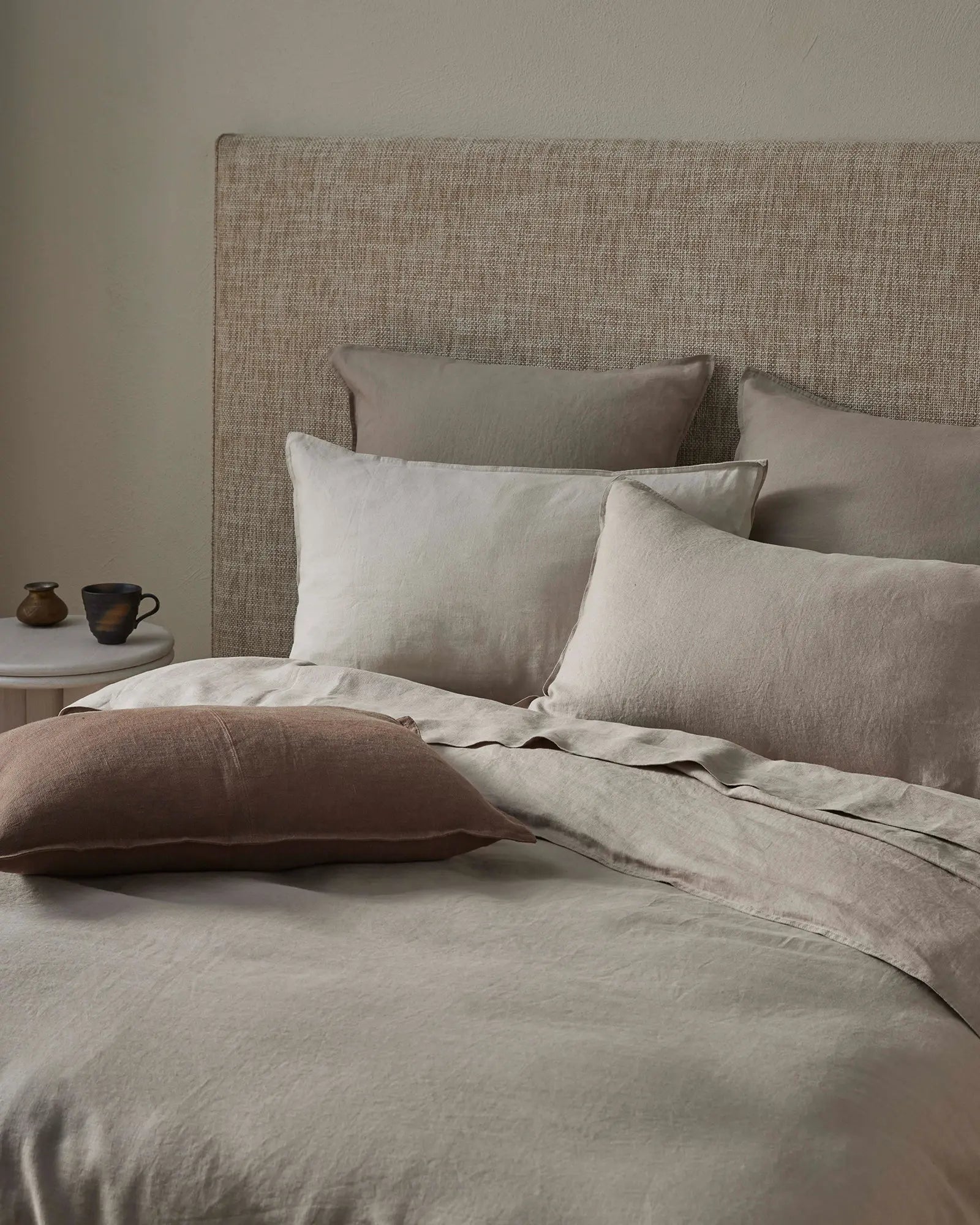 Ravello Pebble Linen Pillowcase Pair