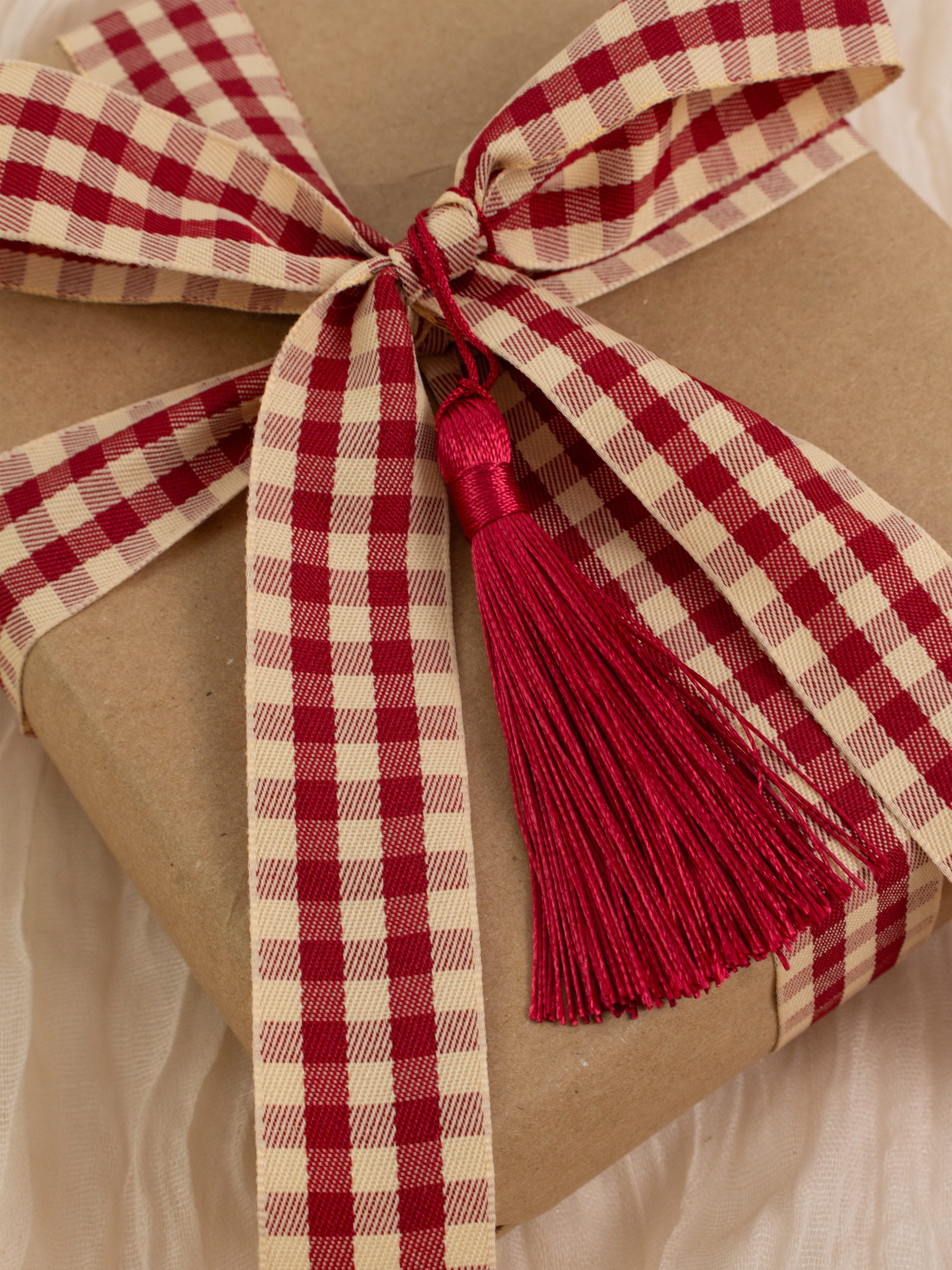 Hanging Tassel