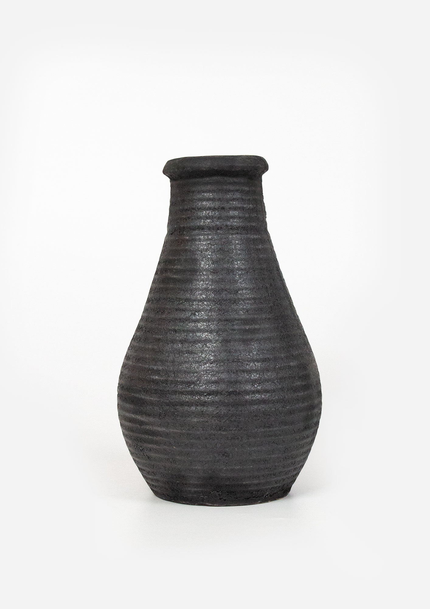 Riviera Bulb Vessel | Aged Black