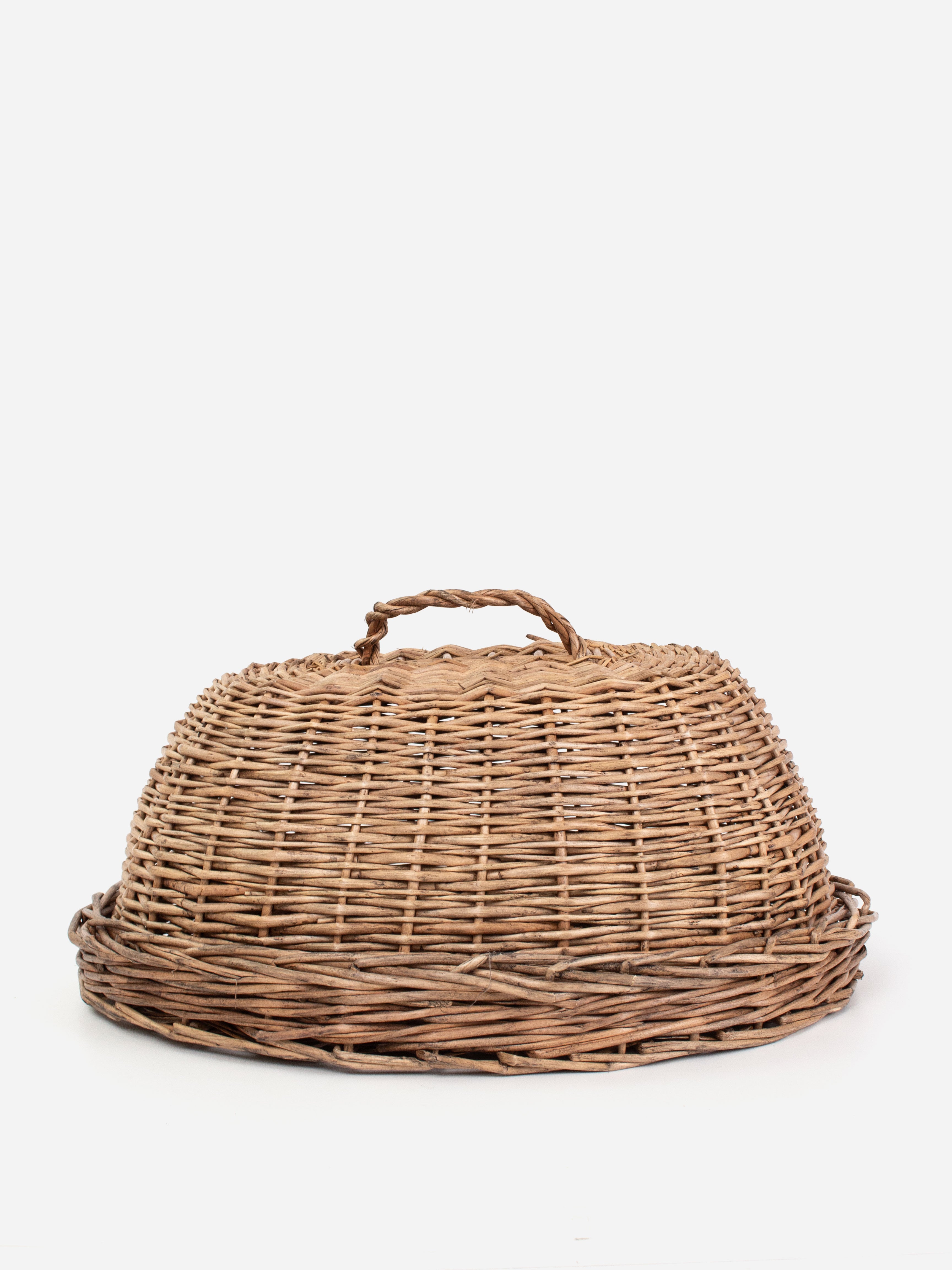 Riviera Woven Oval Dome