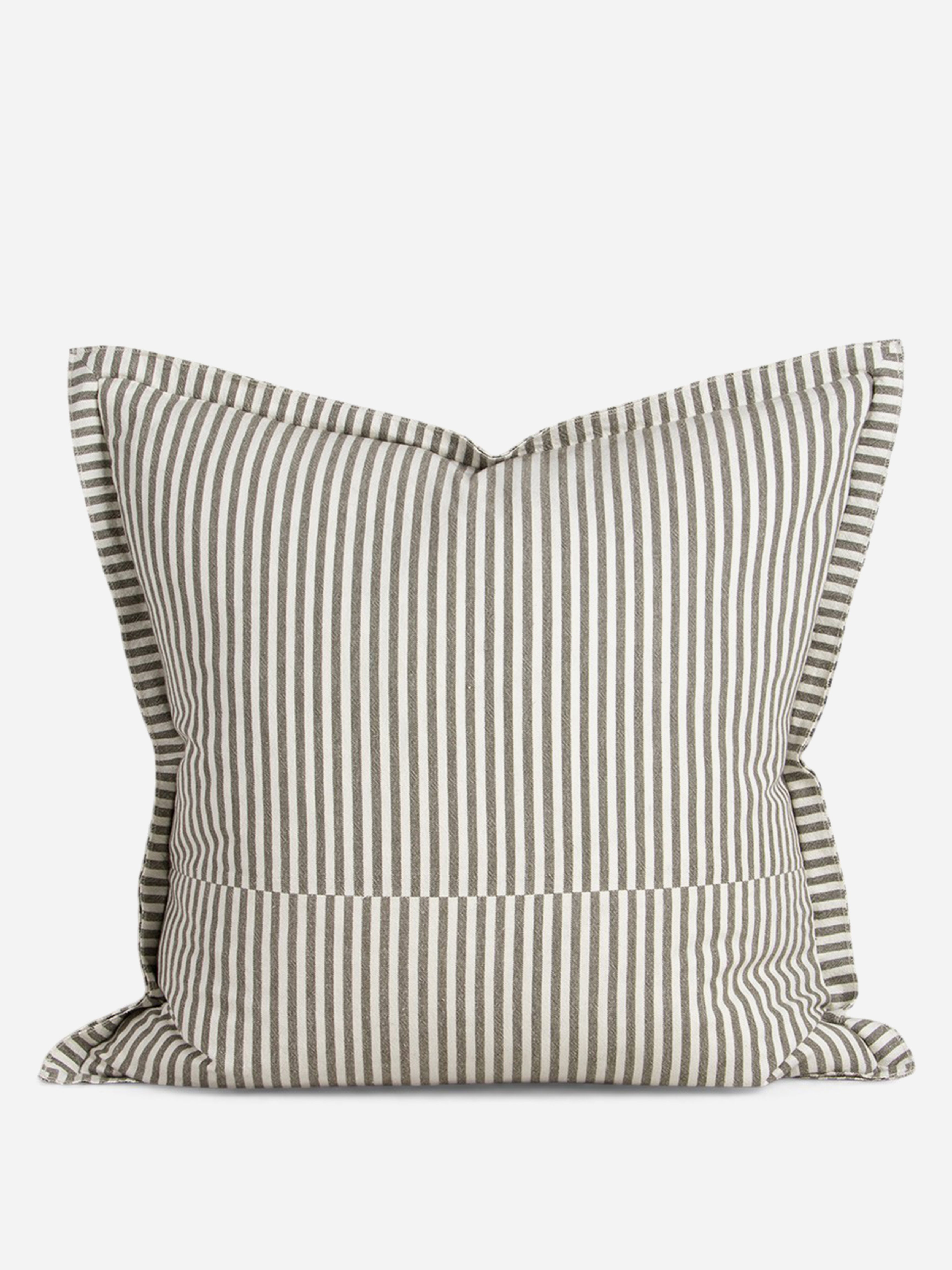 Rowan Cushion