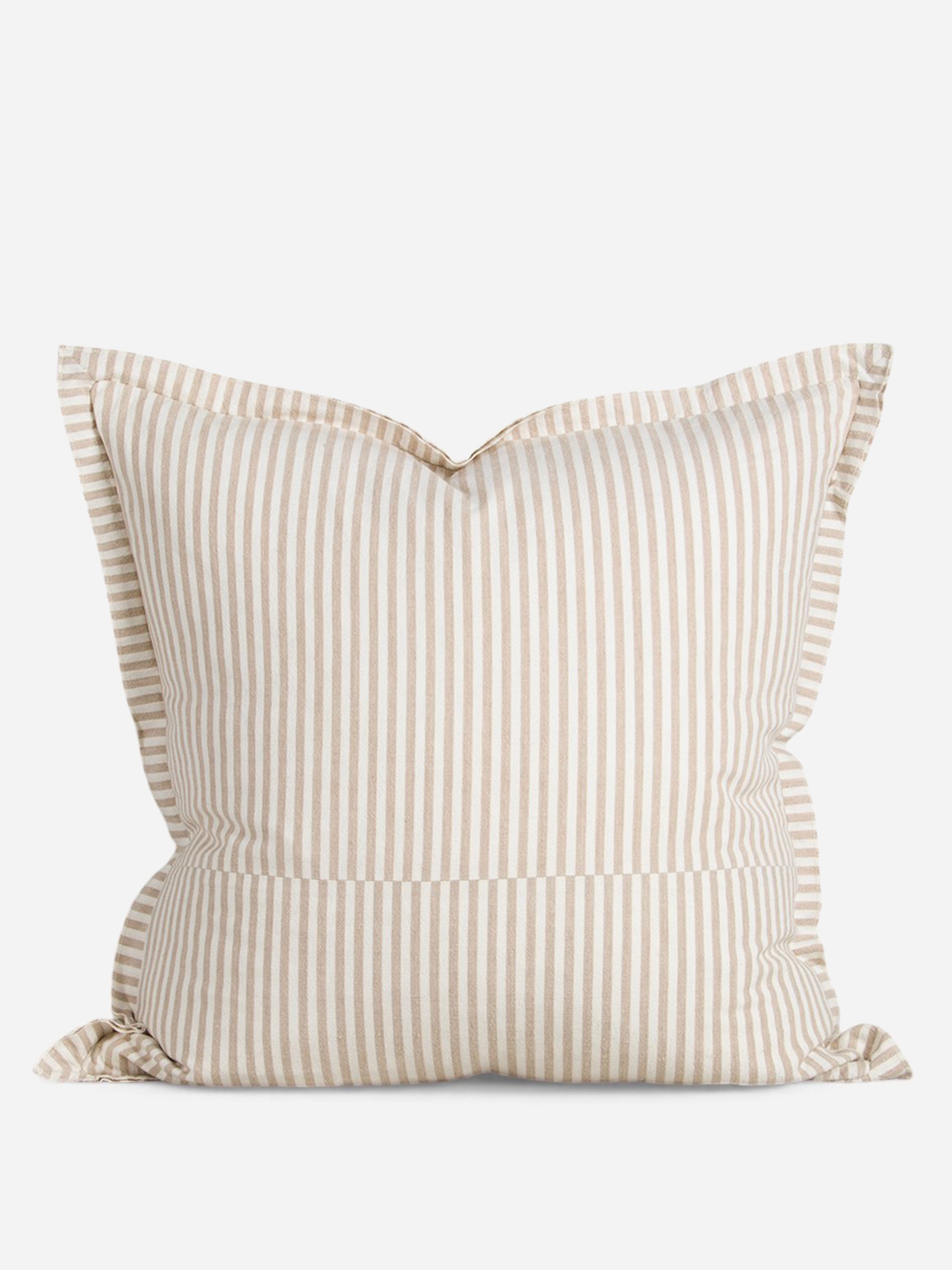 Rowan Cushion