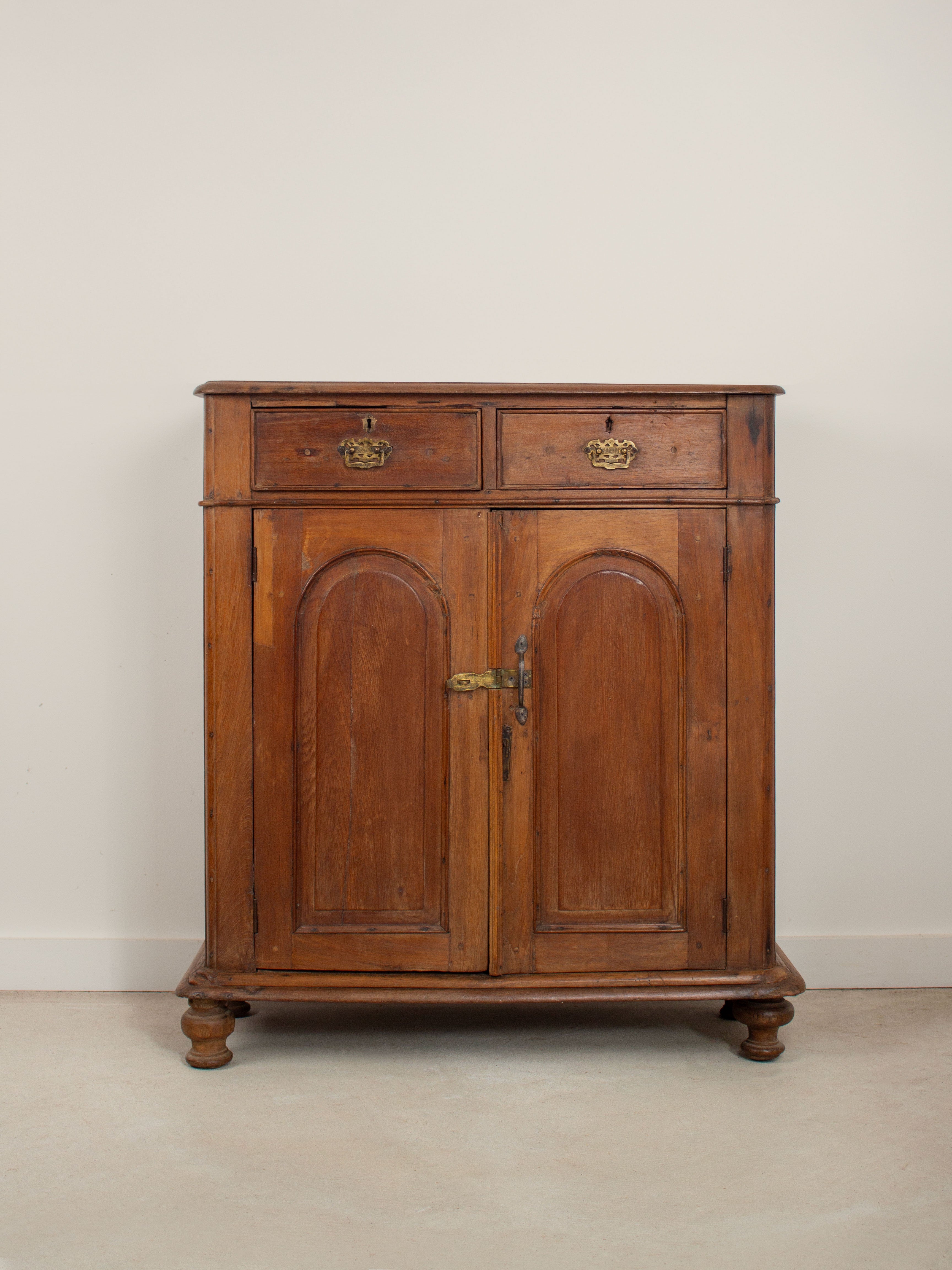Rupert Vintage Cabinet