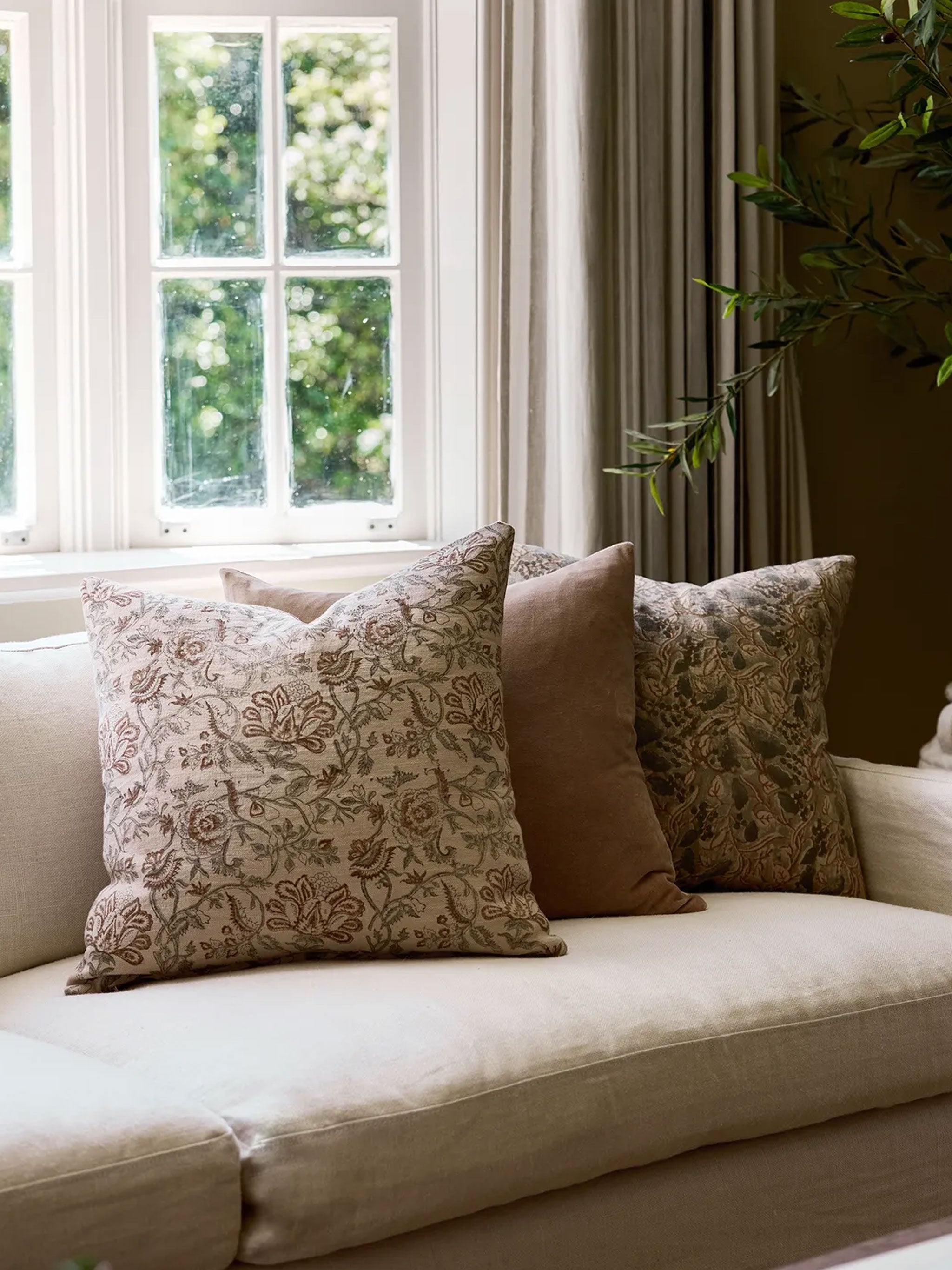 Savannah Floral Cushion Cover