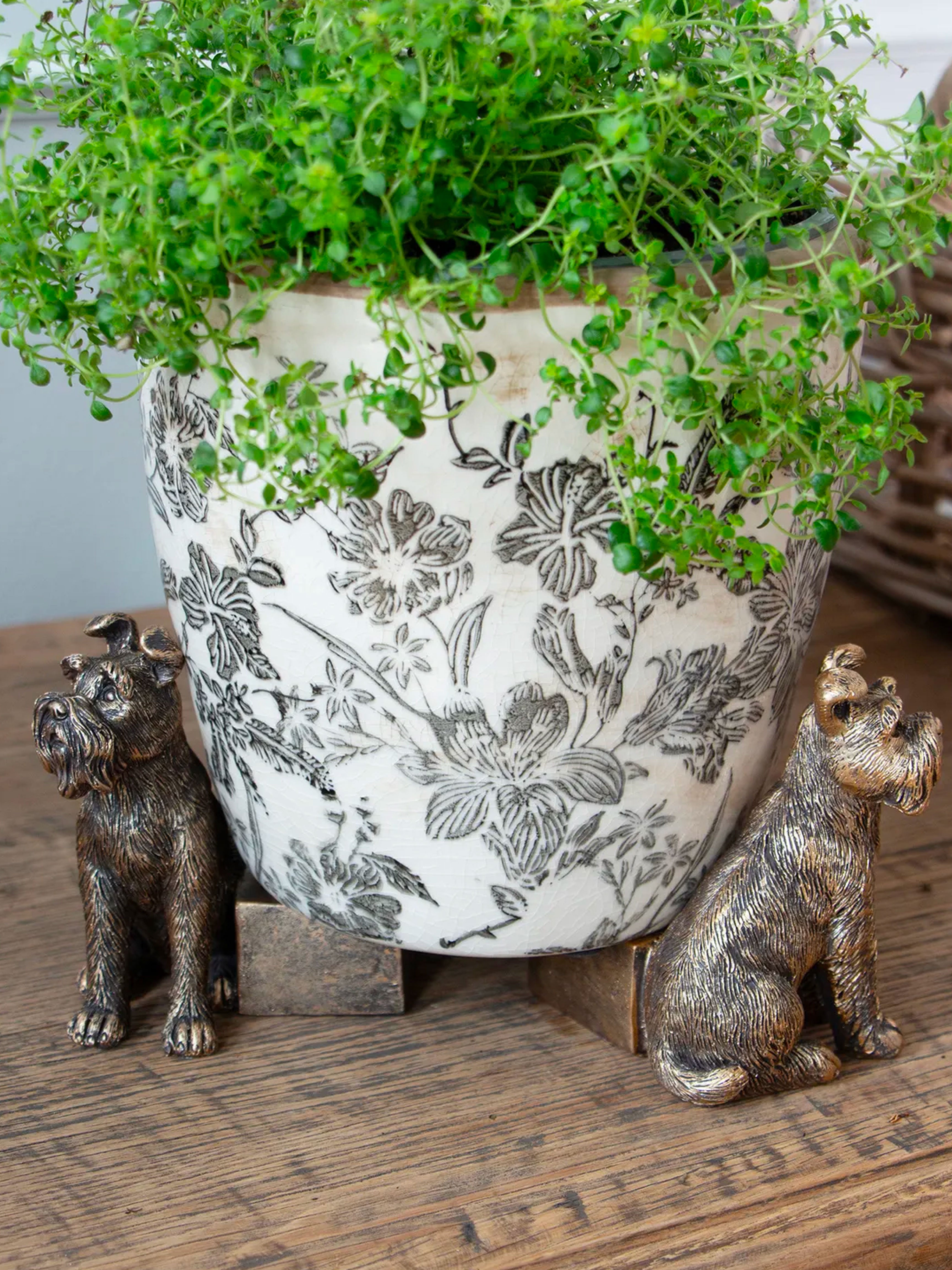 Scottie Dog Pot Stand