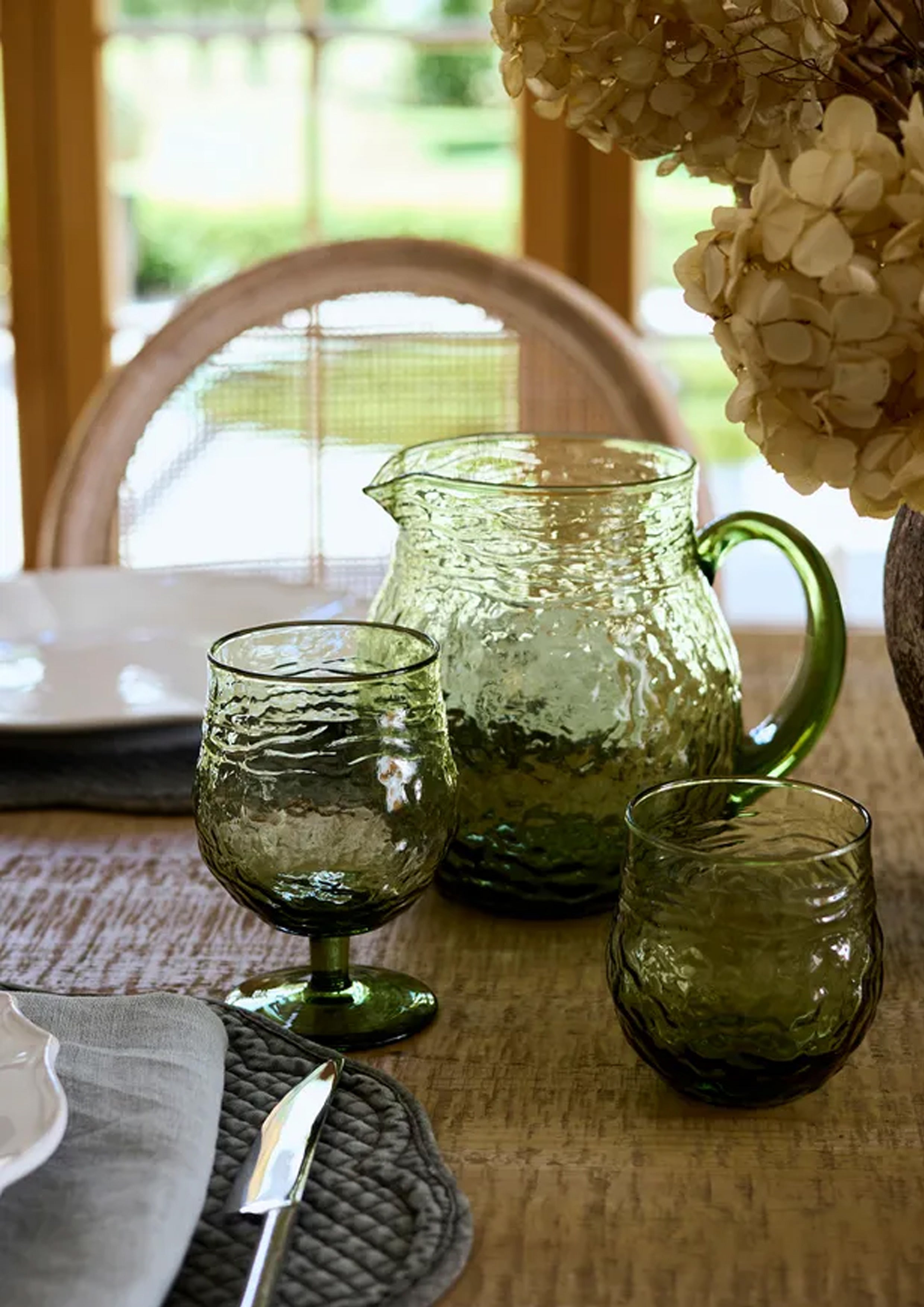 Serena Green Wine Goblet