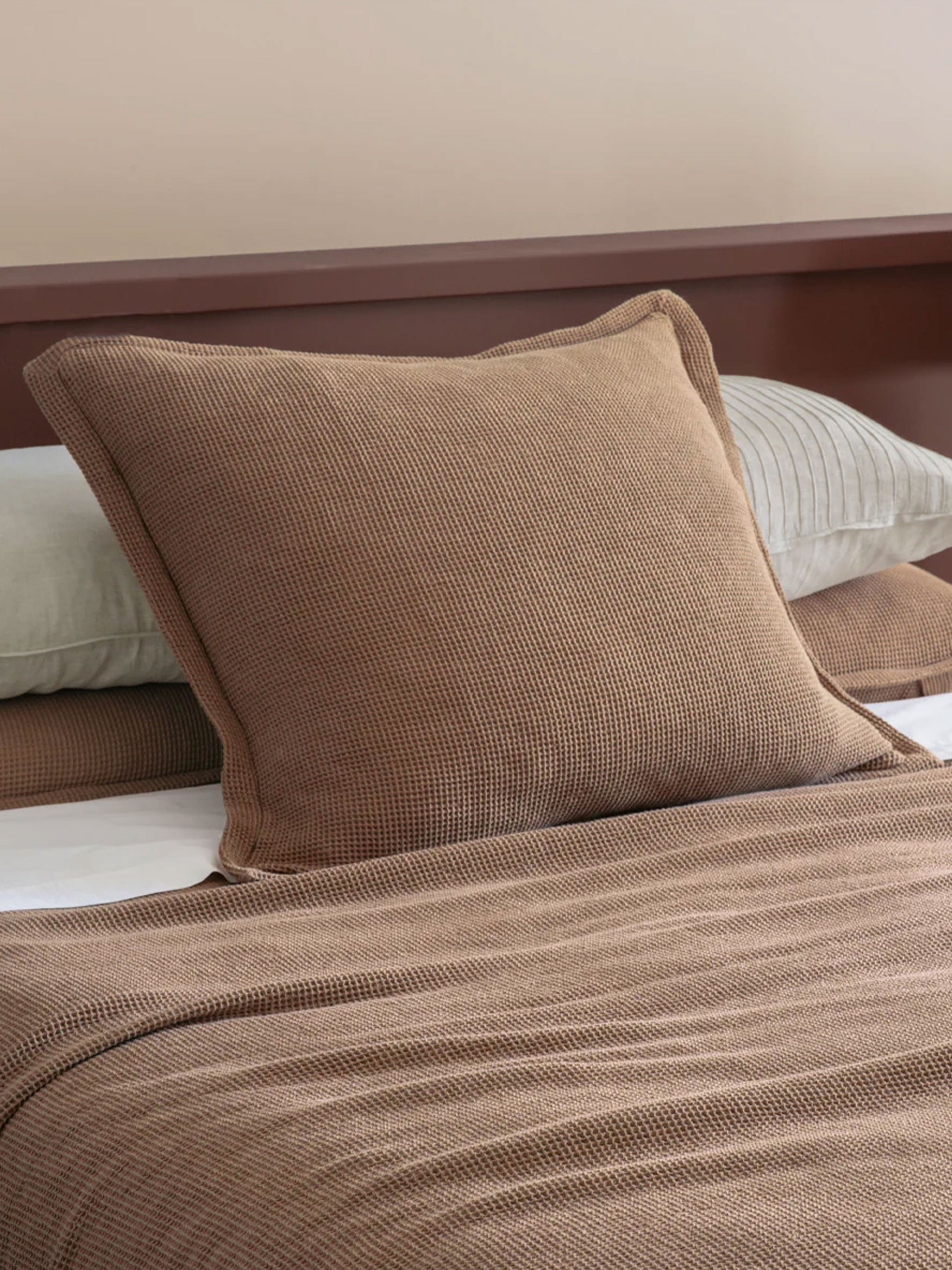 Sottobosco Pink Clay Bedspread