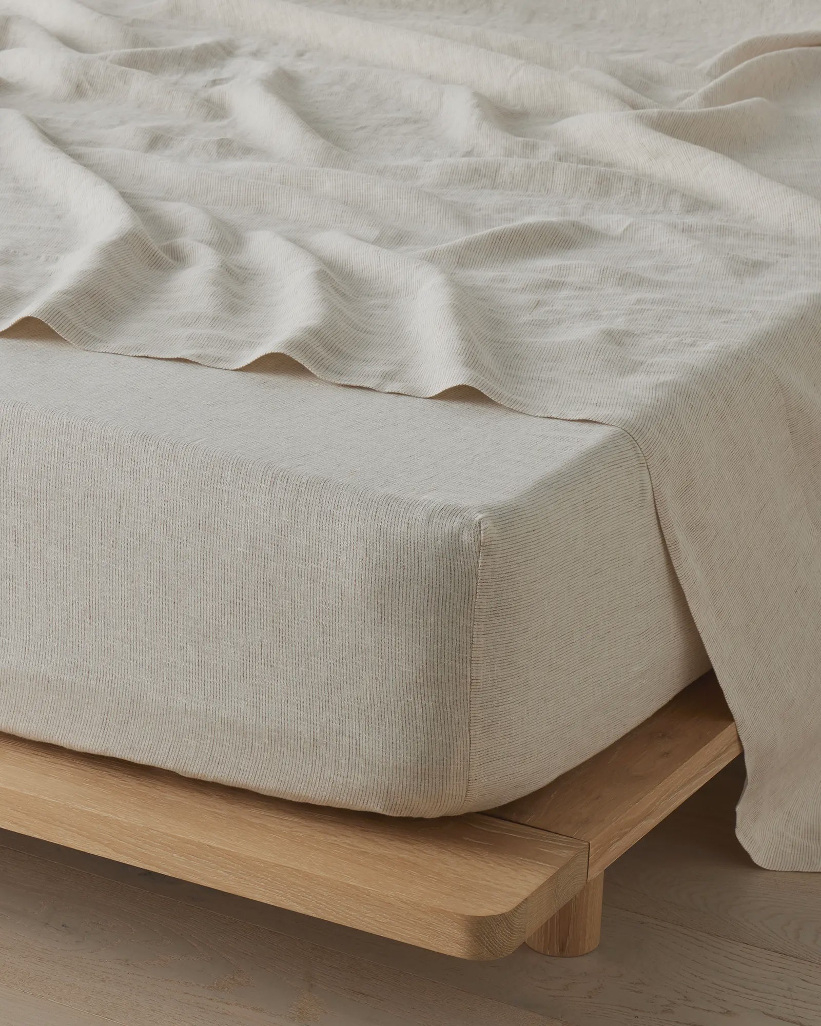 Sova Savanna Linen Fitted Sheet