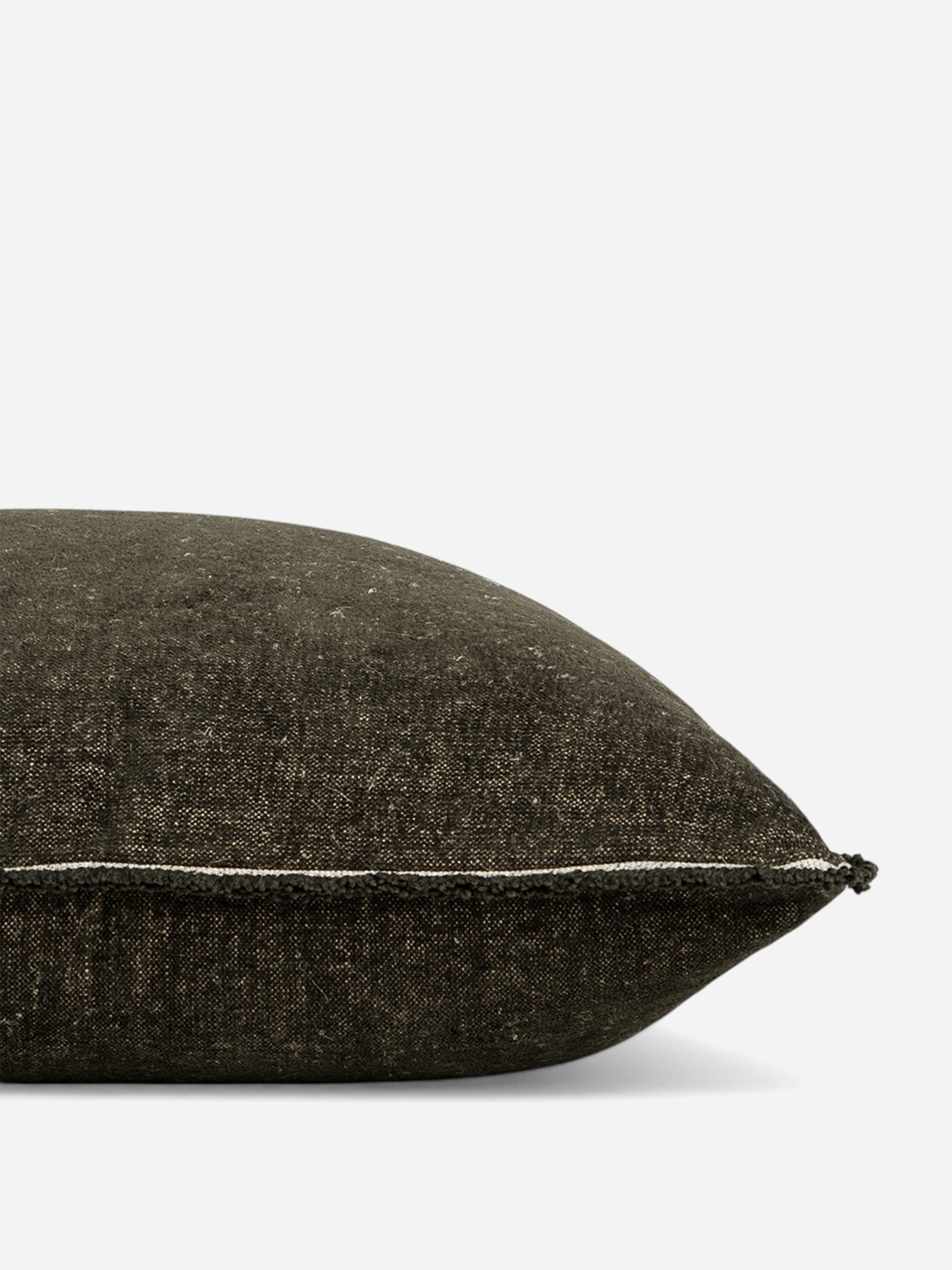 Sutton Cushion